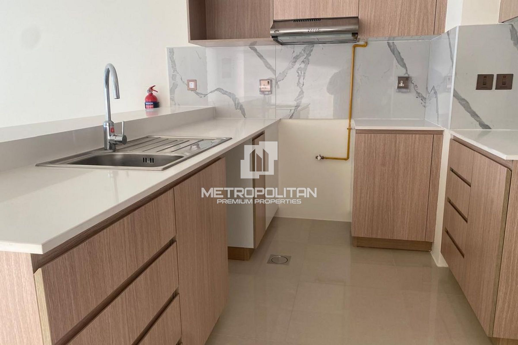Central 2 |  Sea View | Hot Deal | High Floor photo-6
