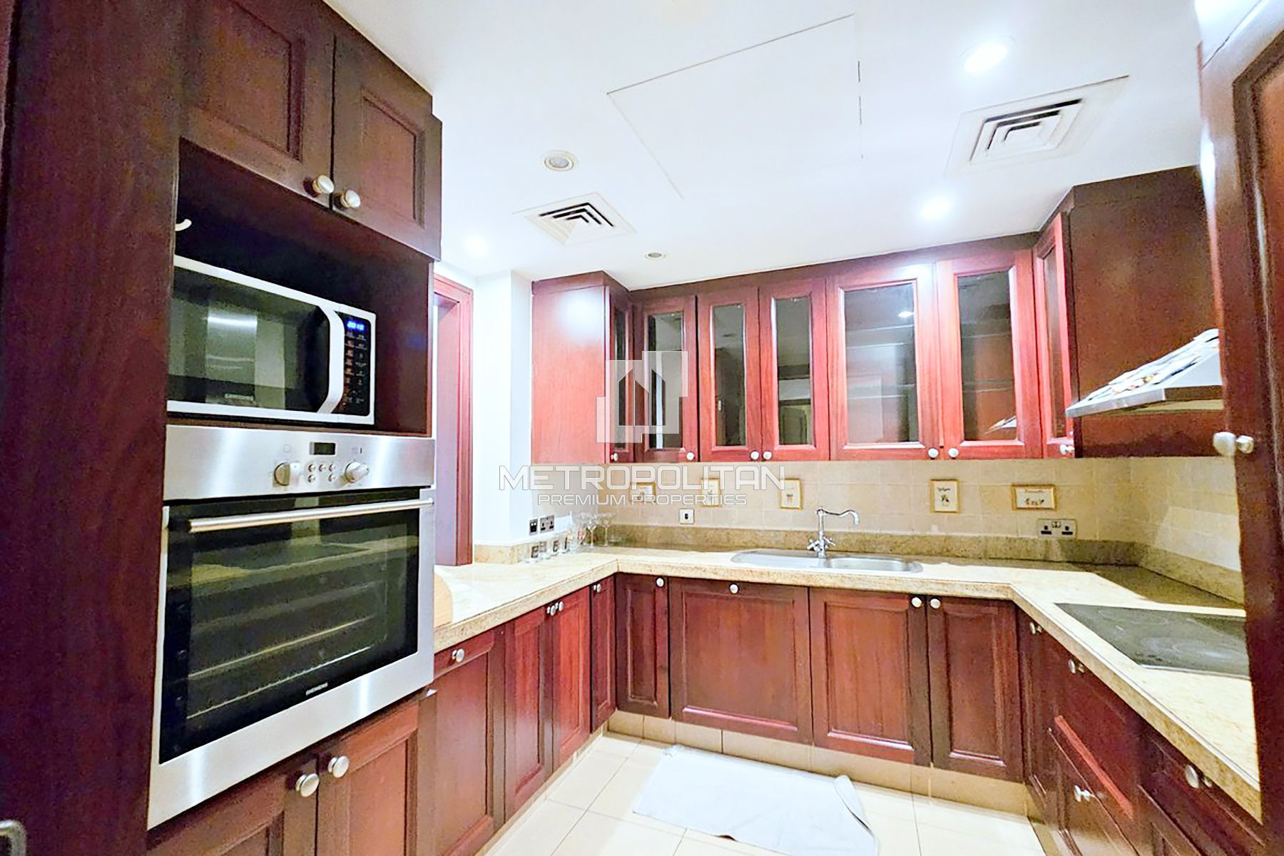 Bright | Under Renovation | Vacant  Apartment photo-3