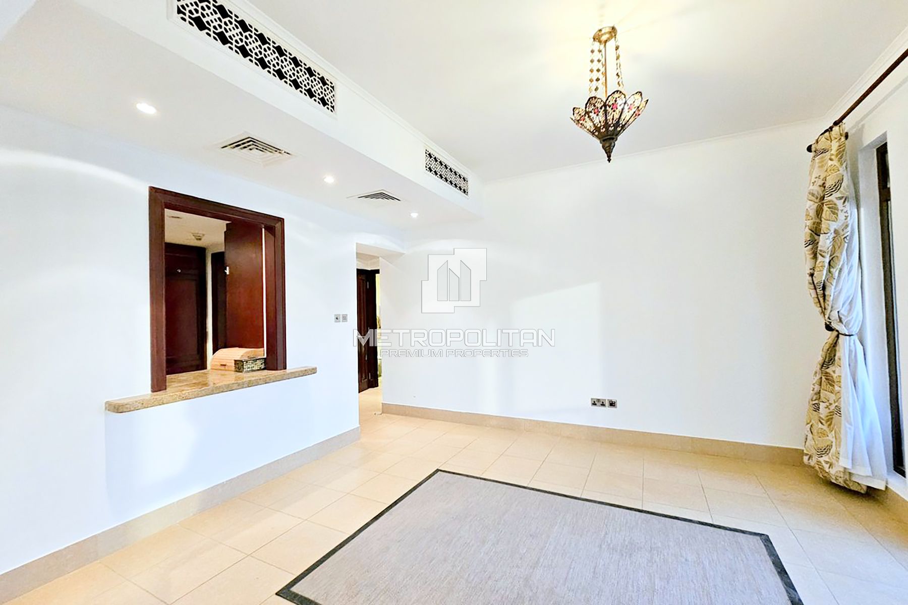 Bright | Under Renovation | Vacant  Apartment photo-8