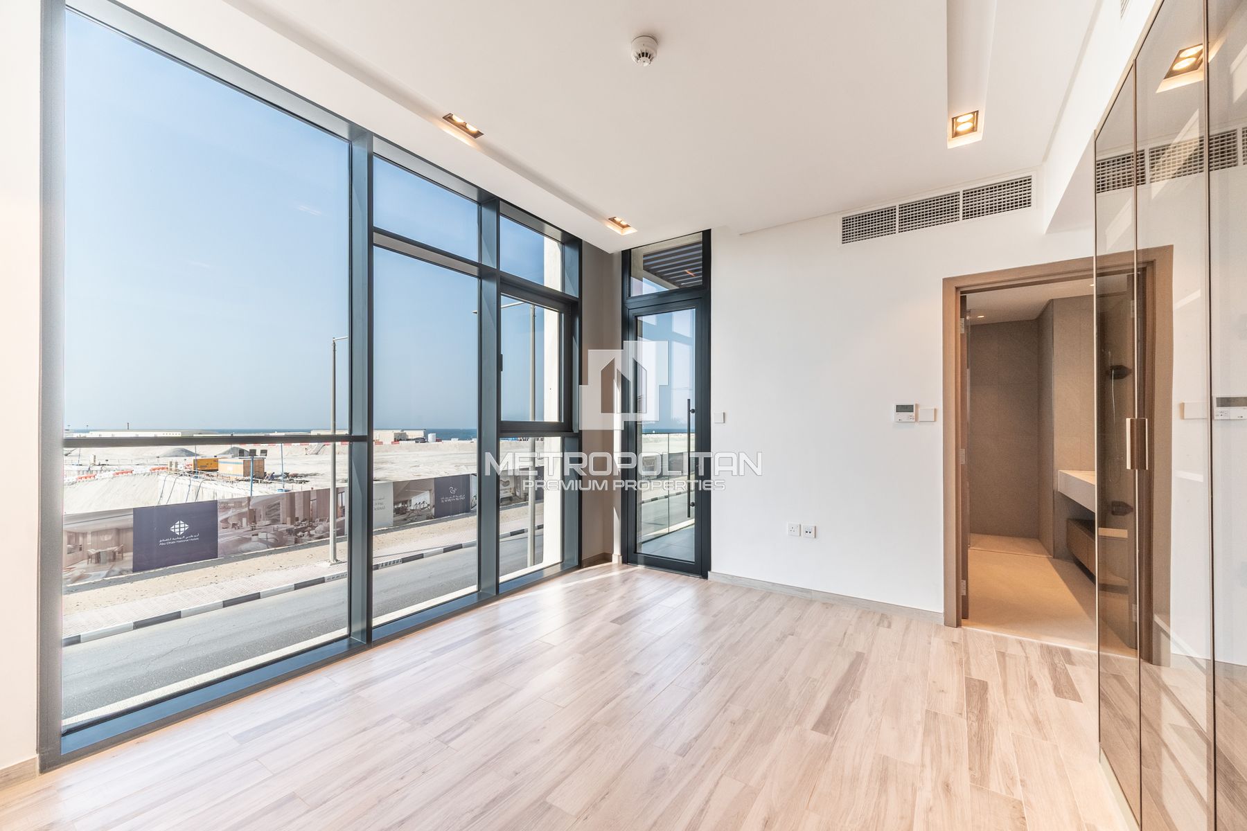 Brand New | Corner Townhouse |W/Kitchen Appliances photo-4