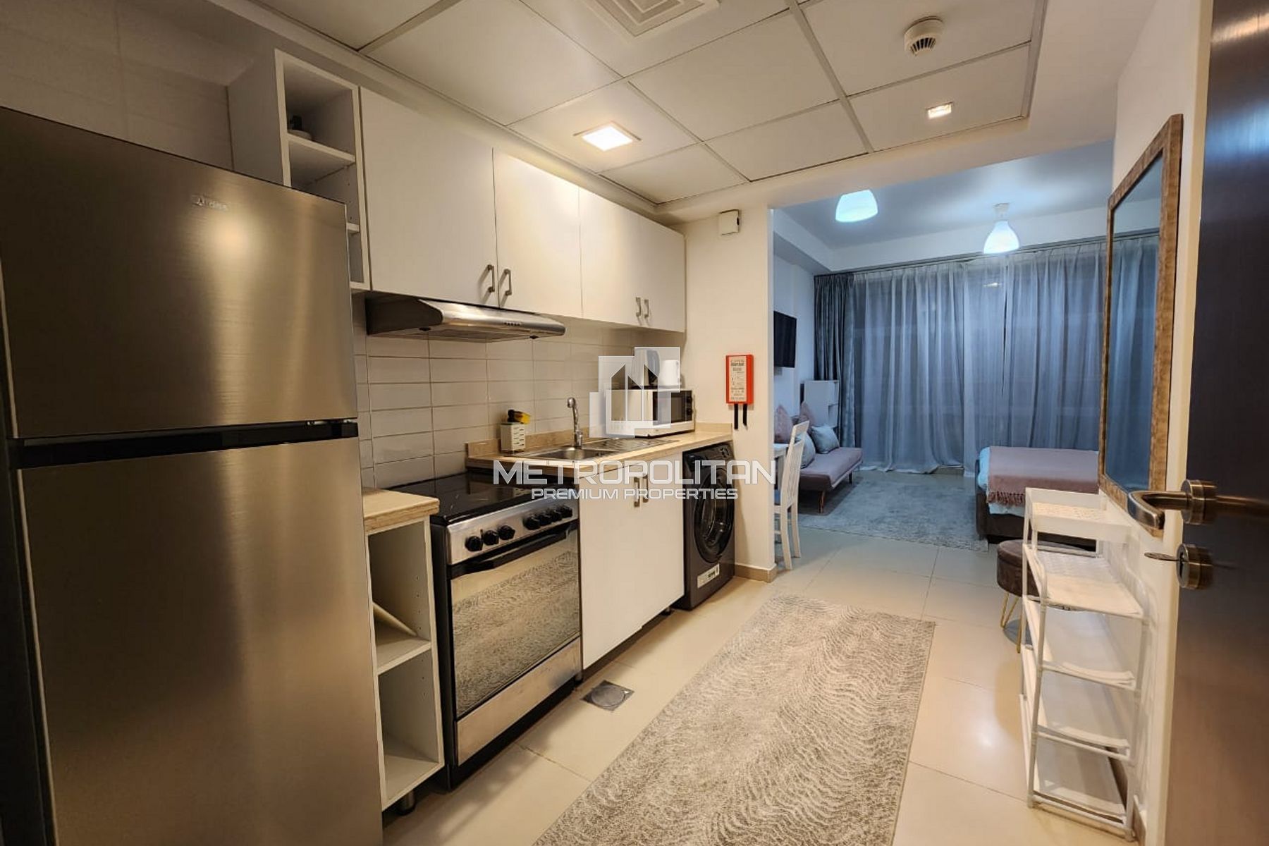 Mid Floor | Fully Furnished | Rented Apartment photo-1