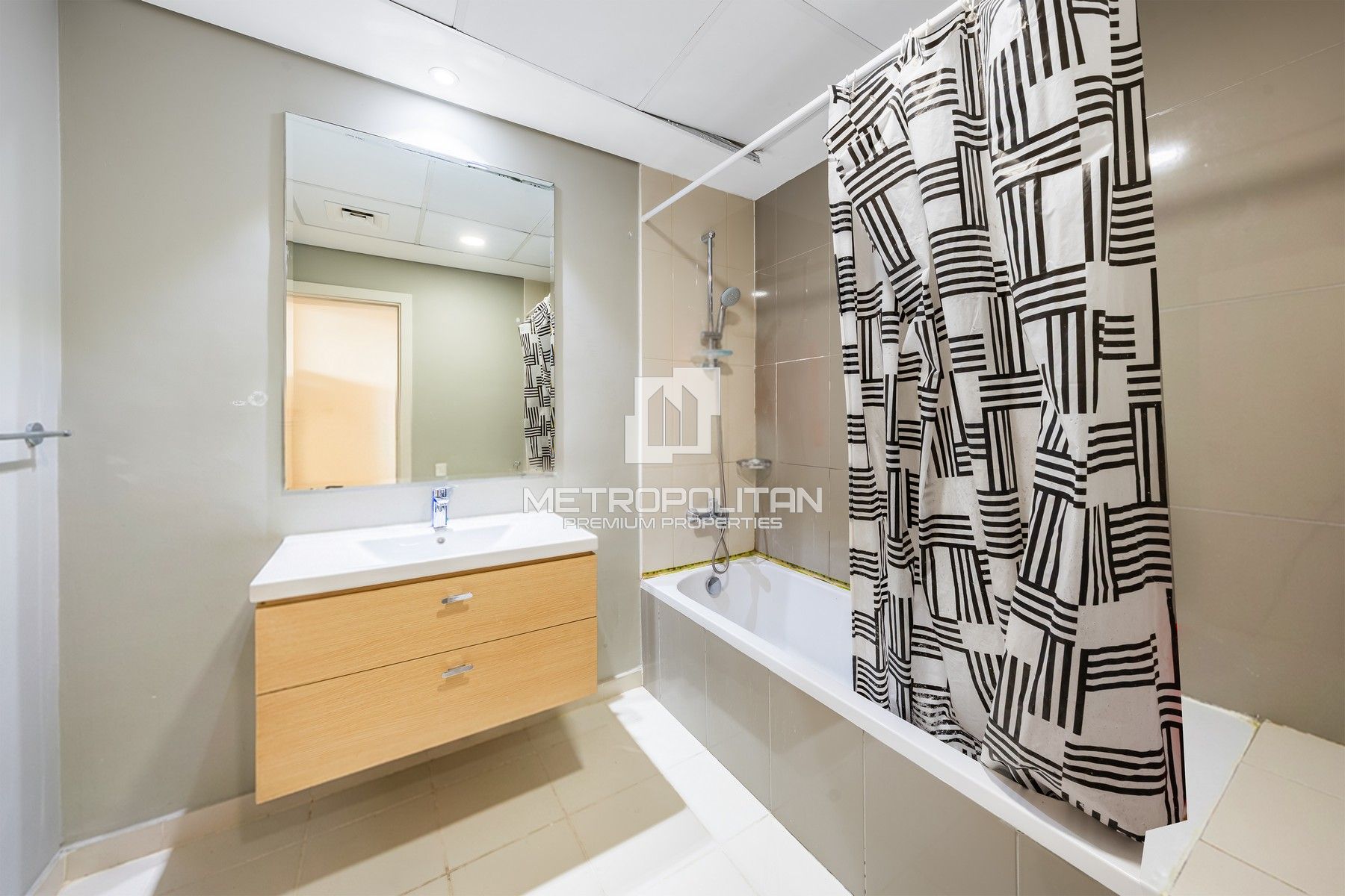 2-комнатная квартира на продажу в DAMAC Hills – MPS-44774 photo-19