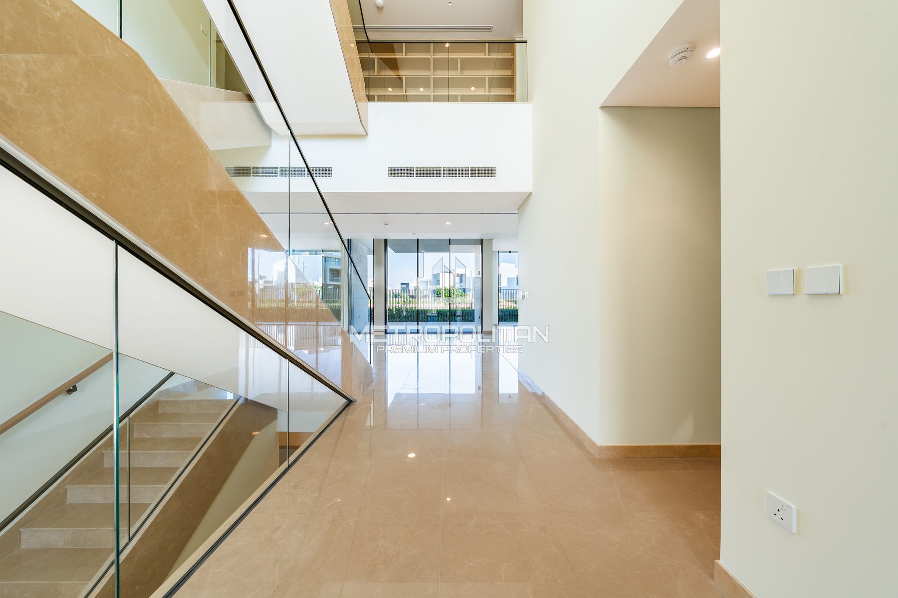 Premium Single Row|Panoramic Lake View| Rare Villa photo-6