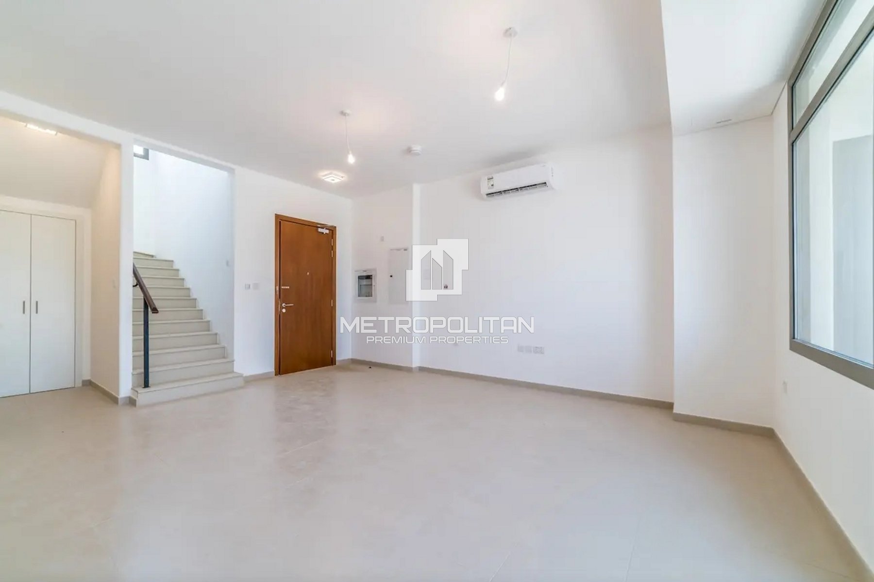 Image - Zahra Townhouses, Town Square, Dubai | Project - Maison de ville