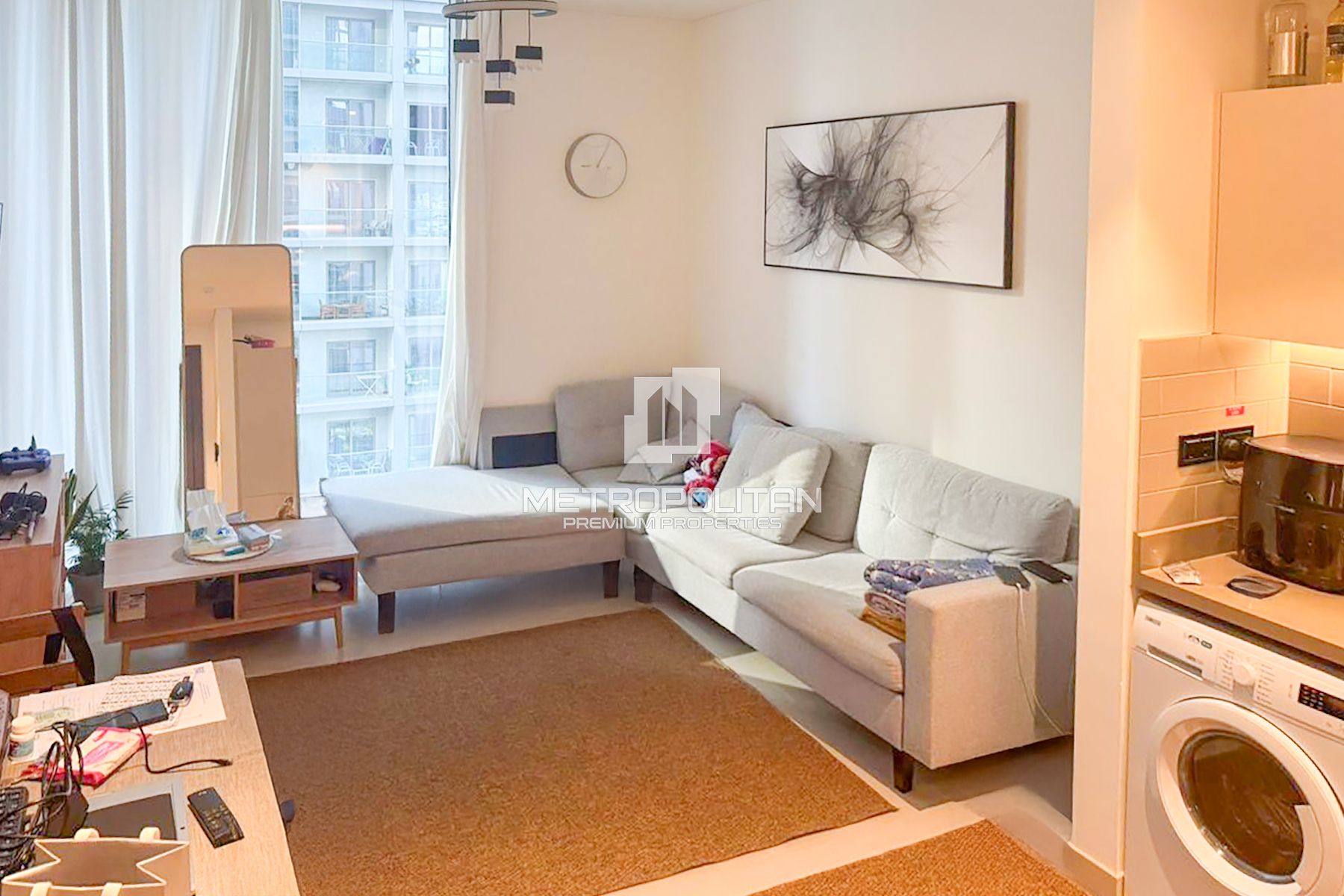 Pool View | Unfurnished | Vacant on transfer