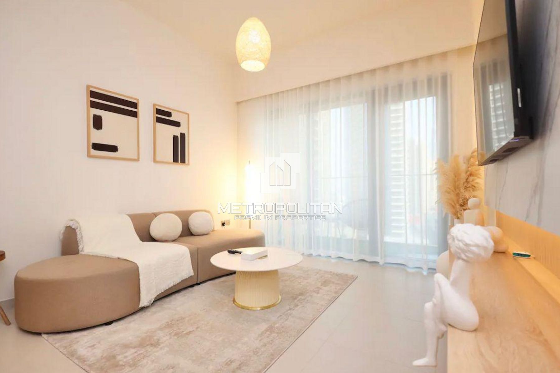 Luxury 1BR | Burj Royale Downtown Living photo-3