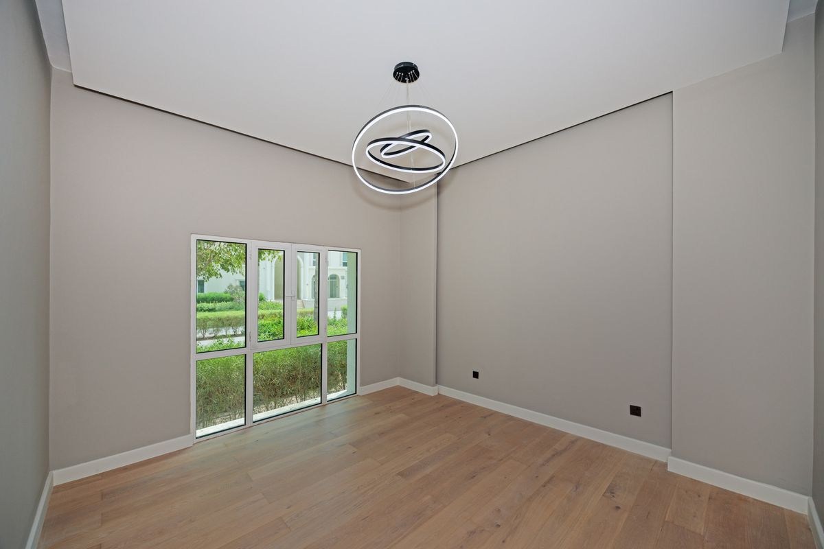 Investor Deal | 8.25% Rental ROI | Fully Upgraded photo-4