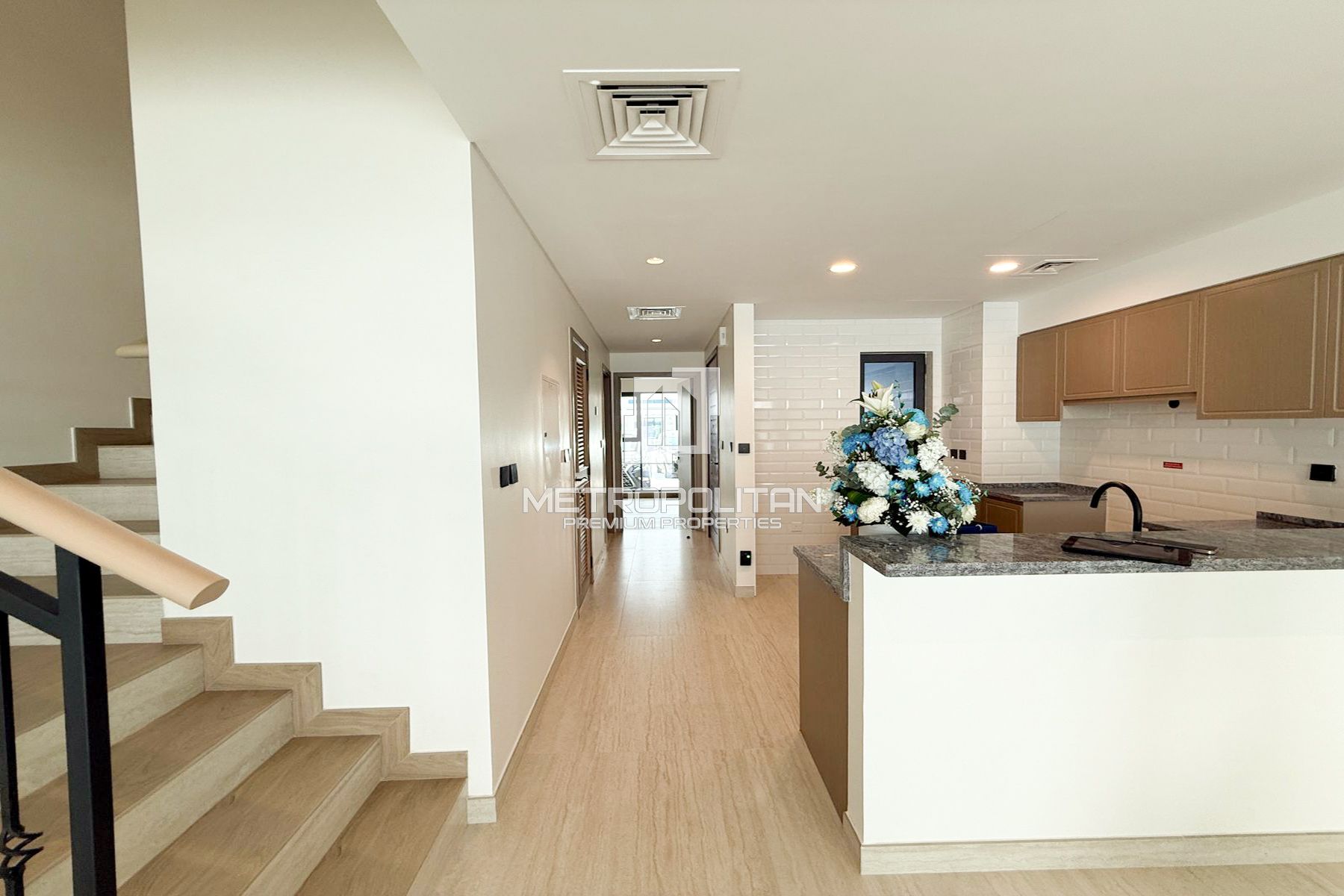 Image - Santorini, Damac Lagoons, Дубай | Project - Таунхаус