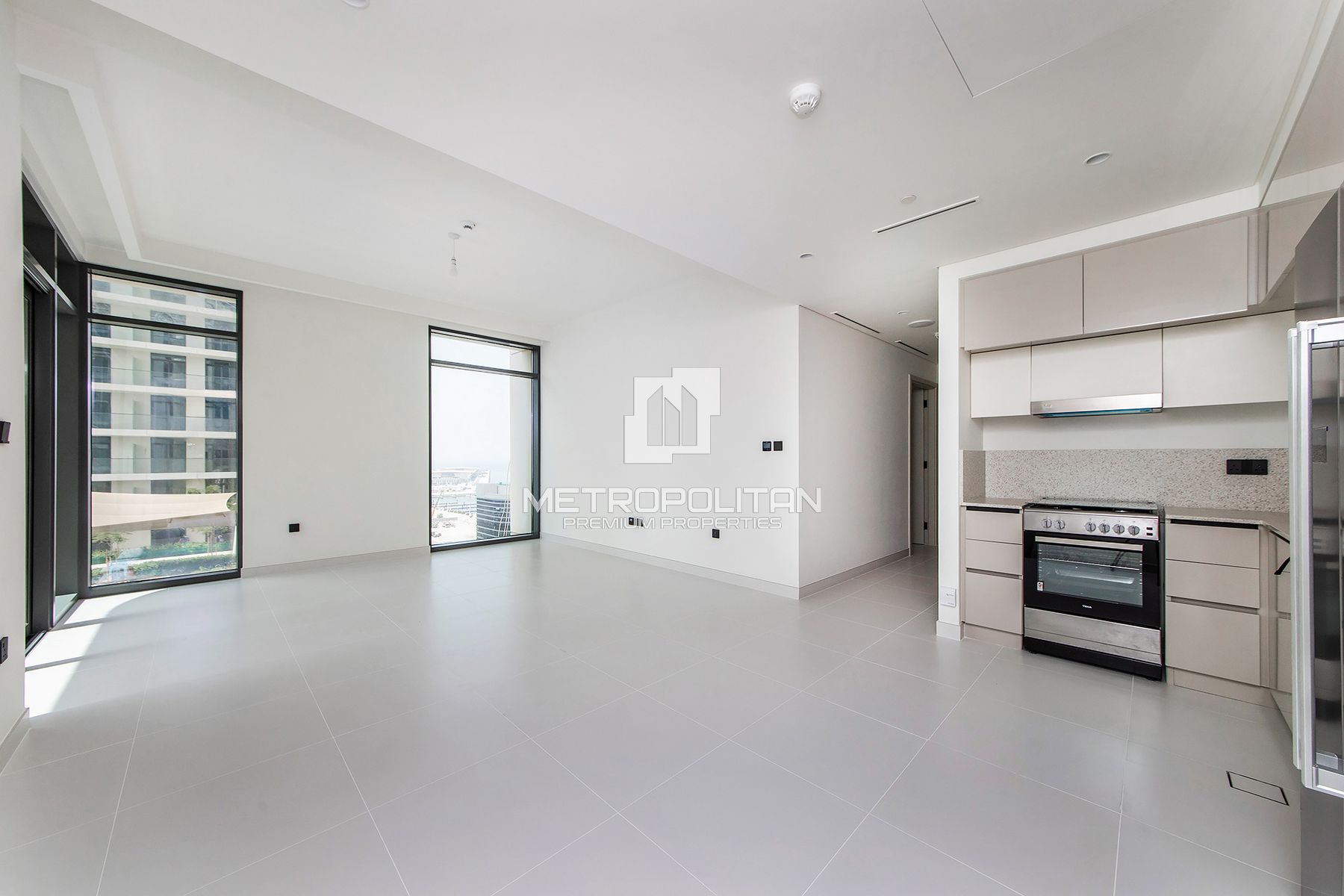 Spacious Ready to Move I Park View I High ROI photo-4