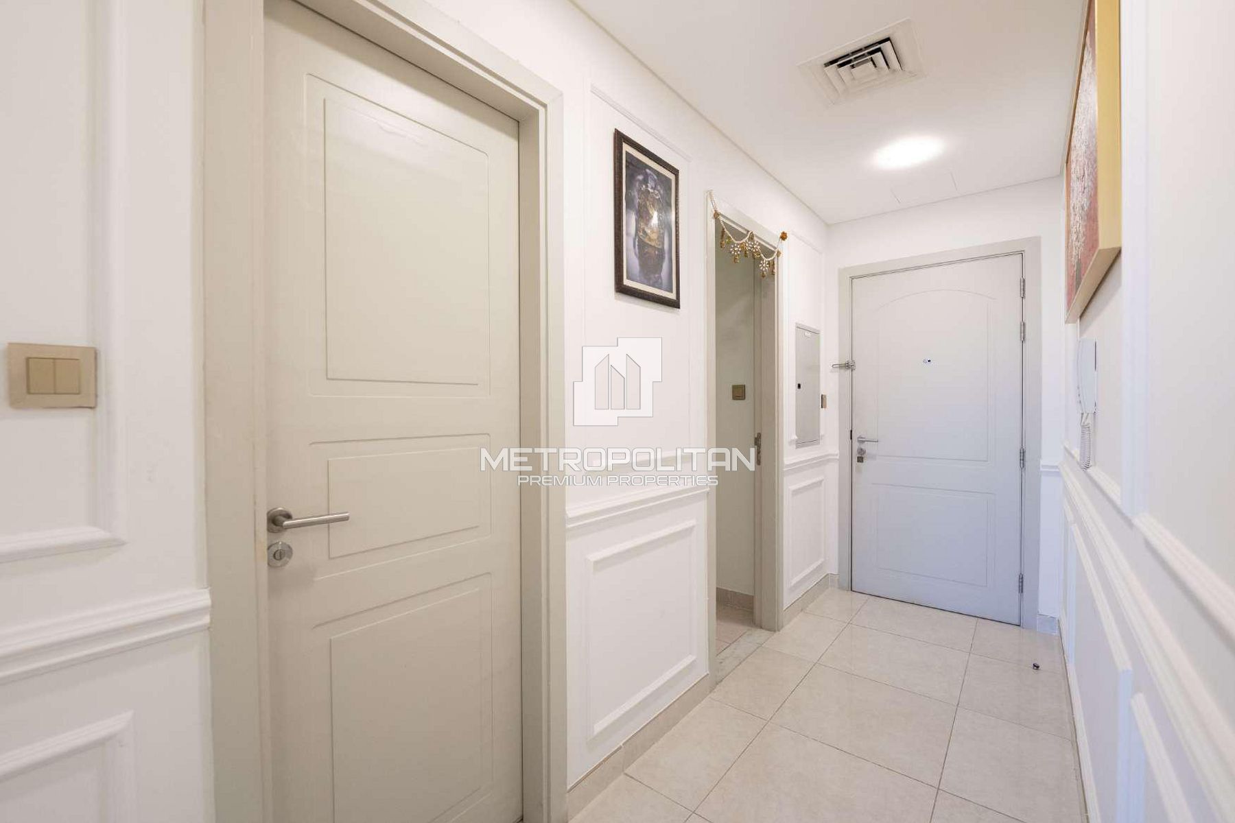 Upgraded | Fully Furnished | Burj Khalifa View photo-14