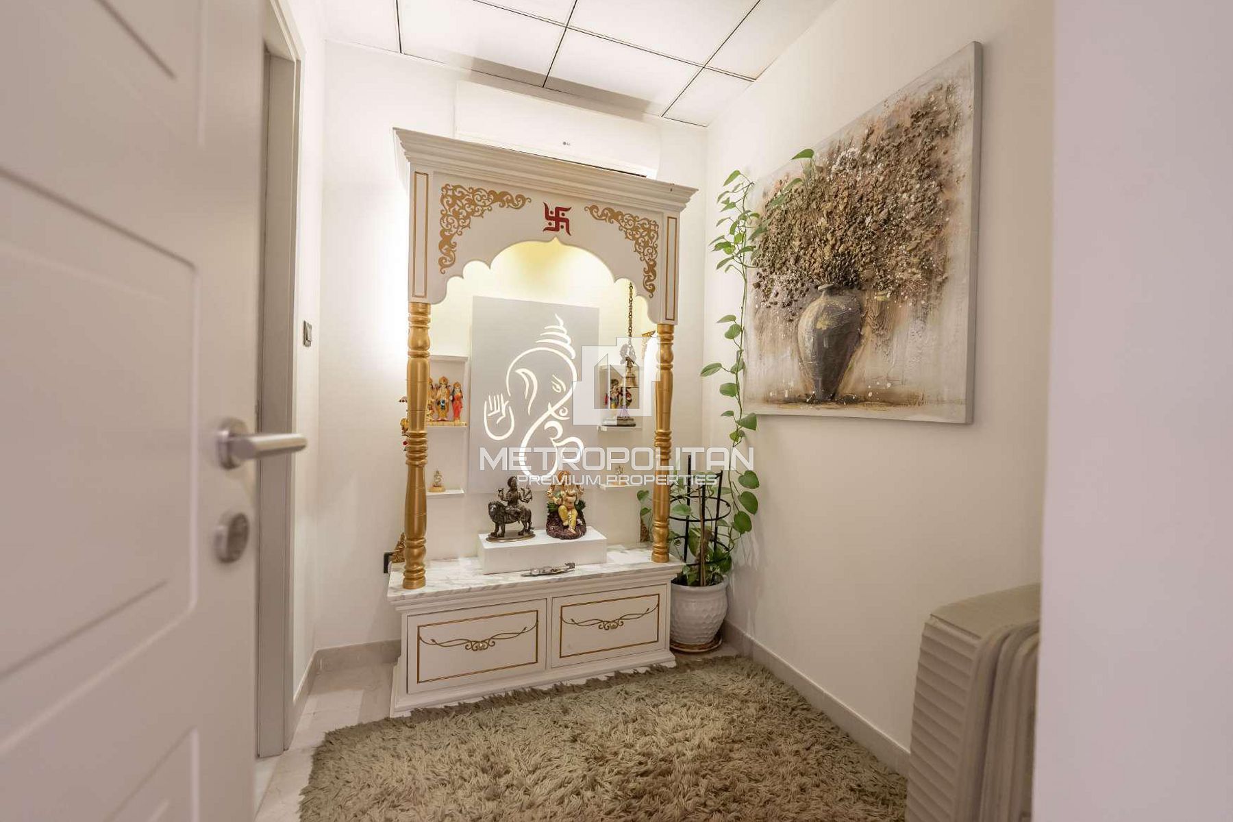 Upgraded | Fully Furnished | Burj Khalifa View photo-15