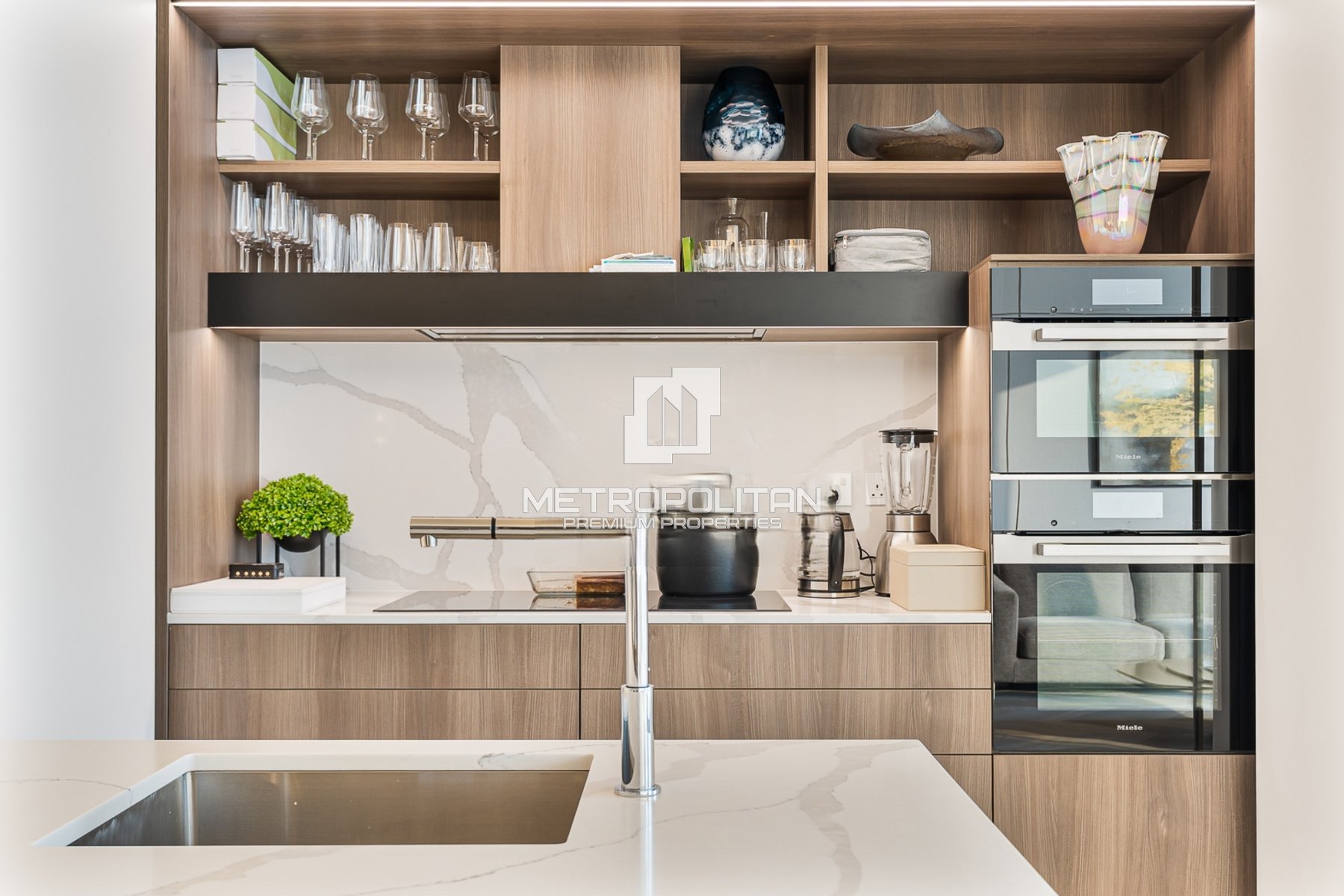 Image - Five Luxe JBR, Jumeirah Beach Residence, Dubai | Project - Appartement