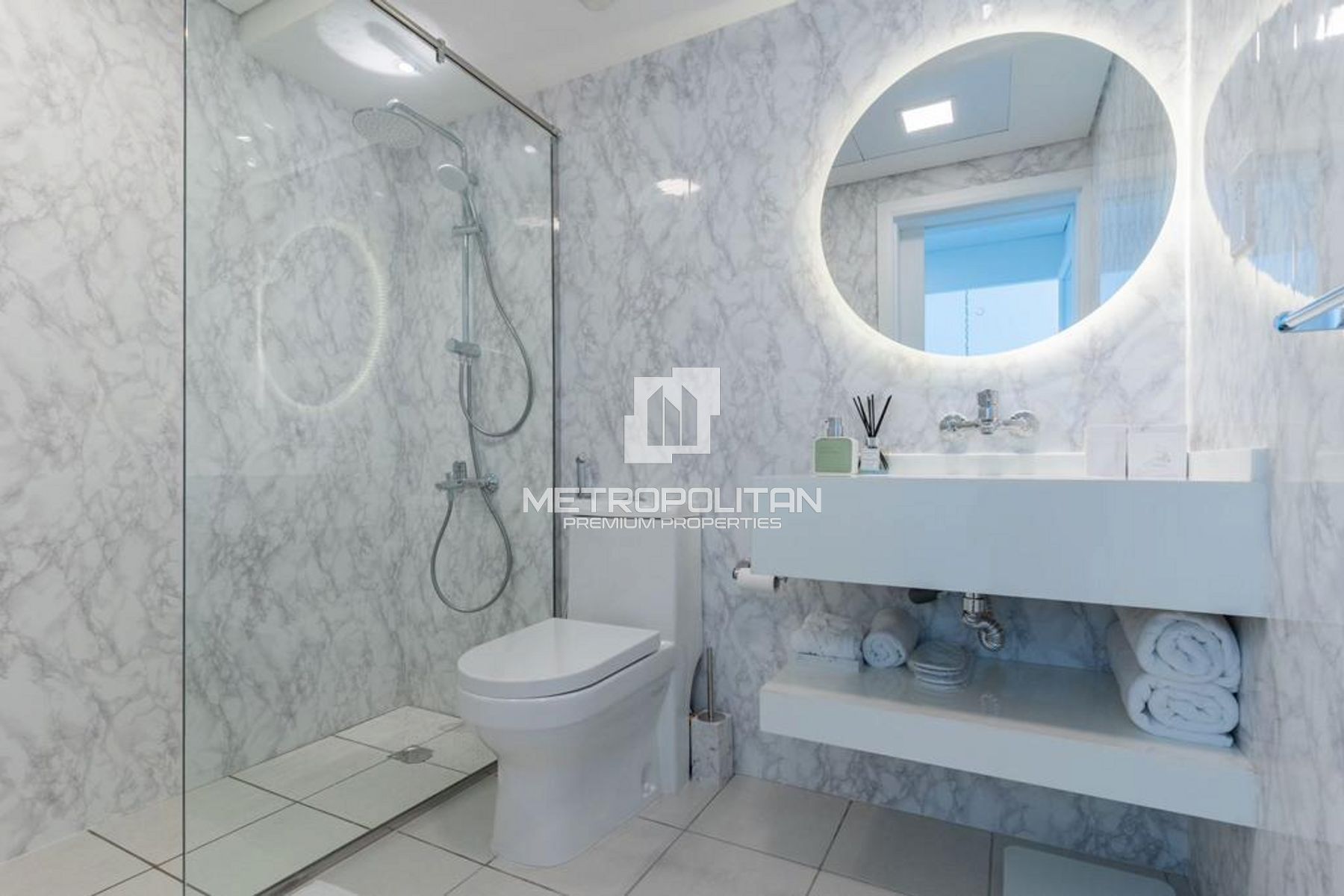 Image - The Lofts East, Downtown Dubai, Дубай | Project - Дюплекс