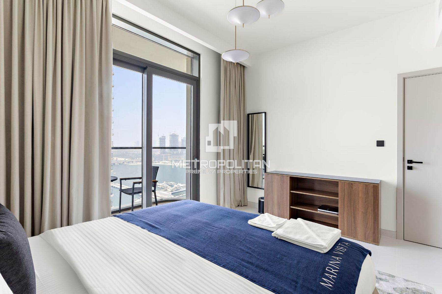 Image - Marina Vista Tower 1, Dubai Harbour, Dubai | Project - Appartement