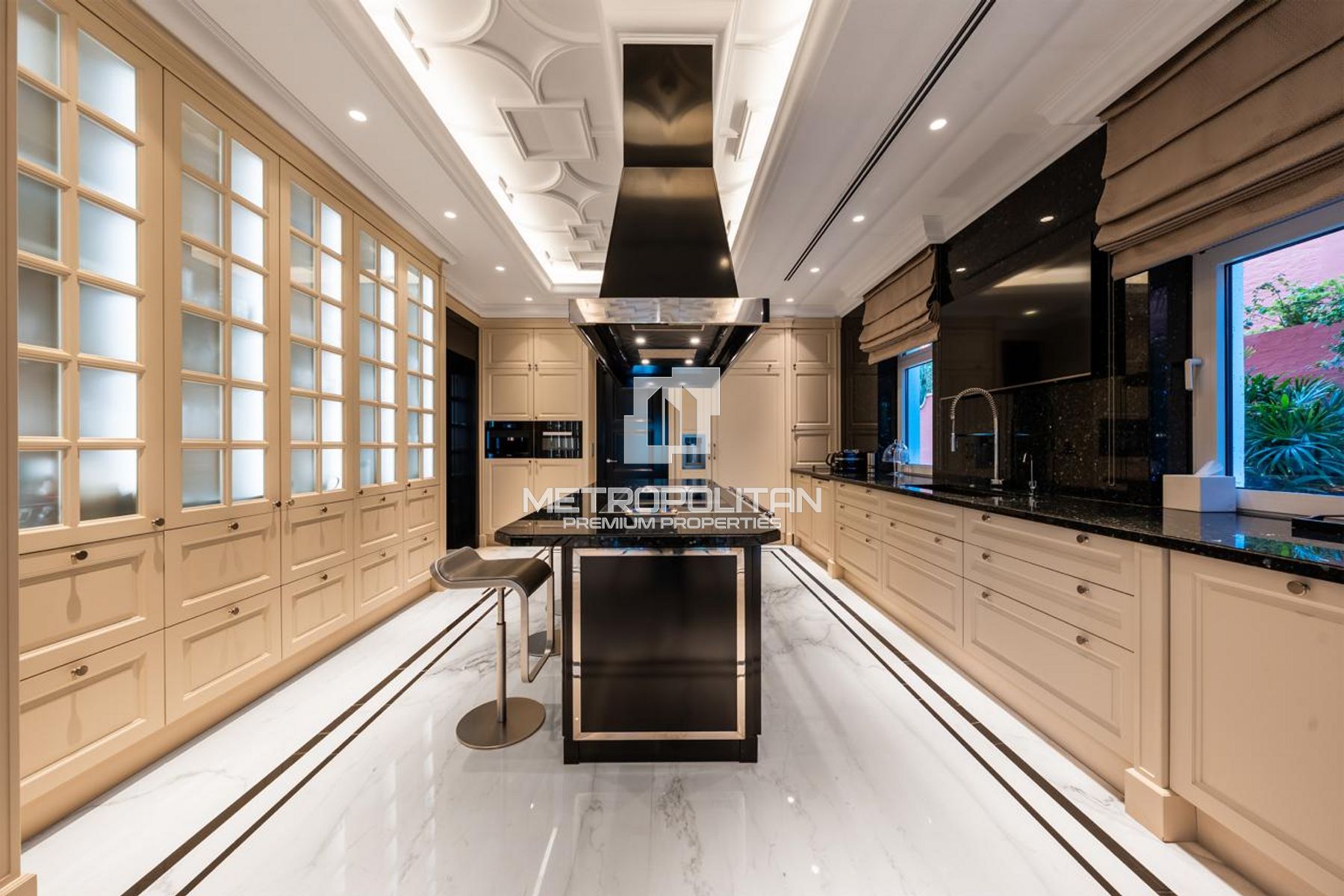 Image - XXII Carat, Palm Jumeirah, Dubai | Project - Villa