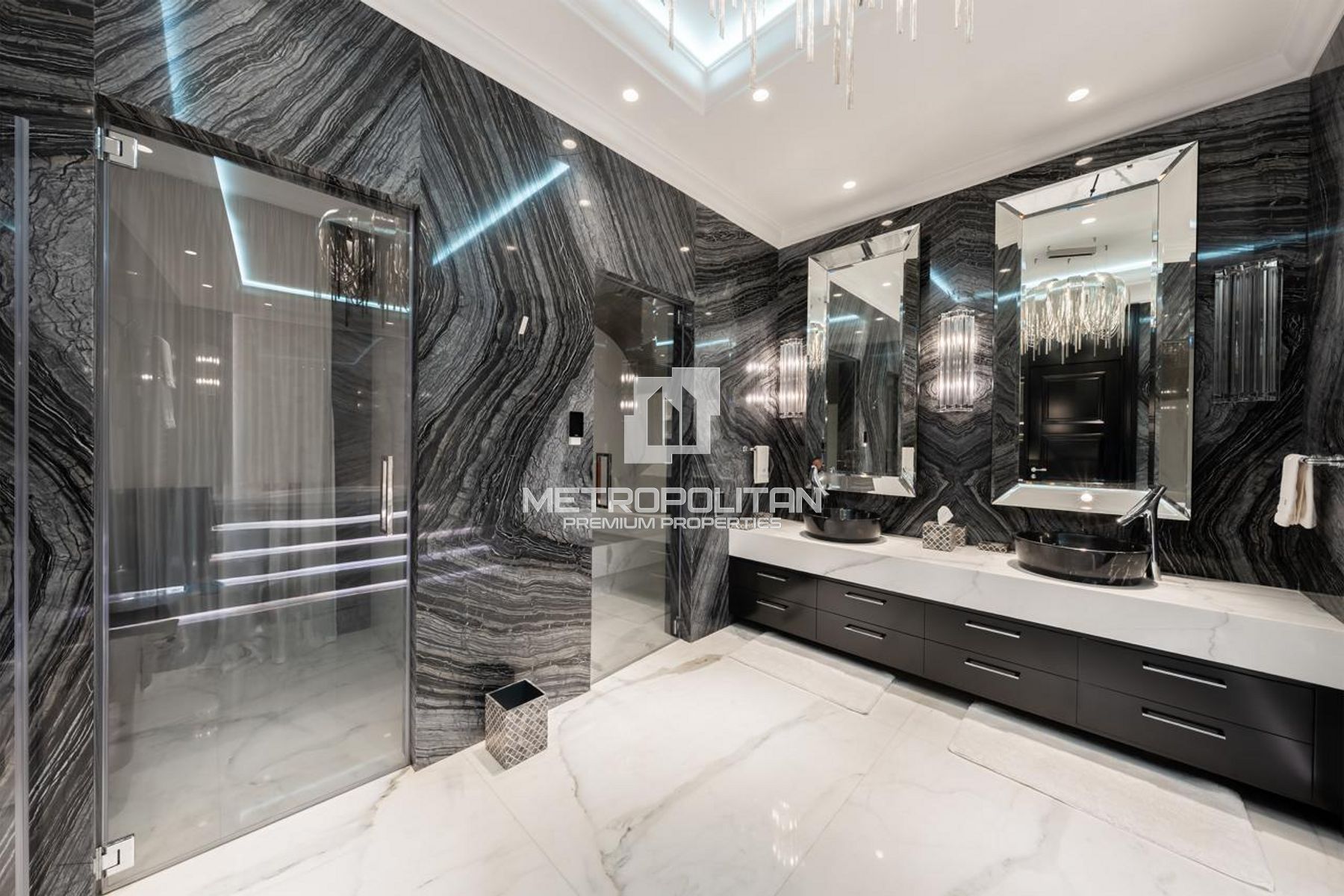 Image - XXII Carat, Palm Jumeirah, Dubai | Project - Villa