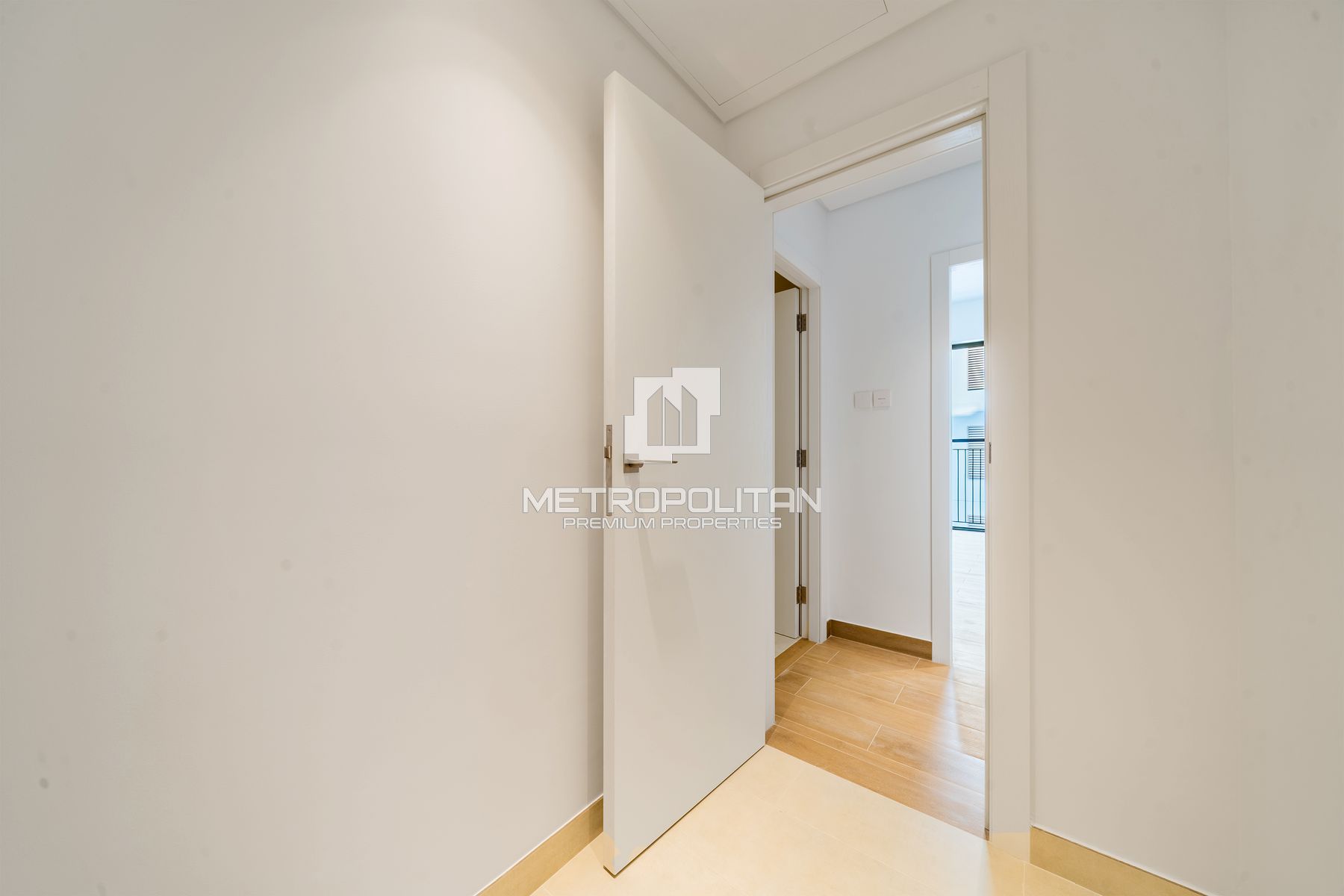 Marina View | Exclusive | Brand New | Vacant photo-10