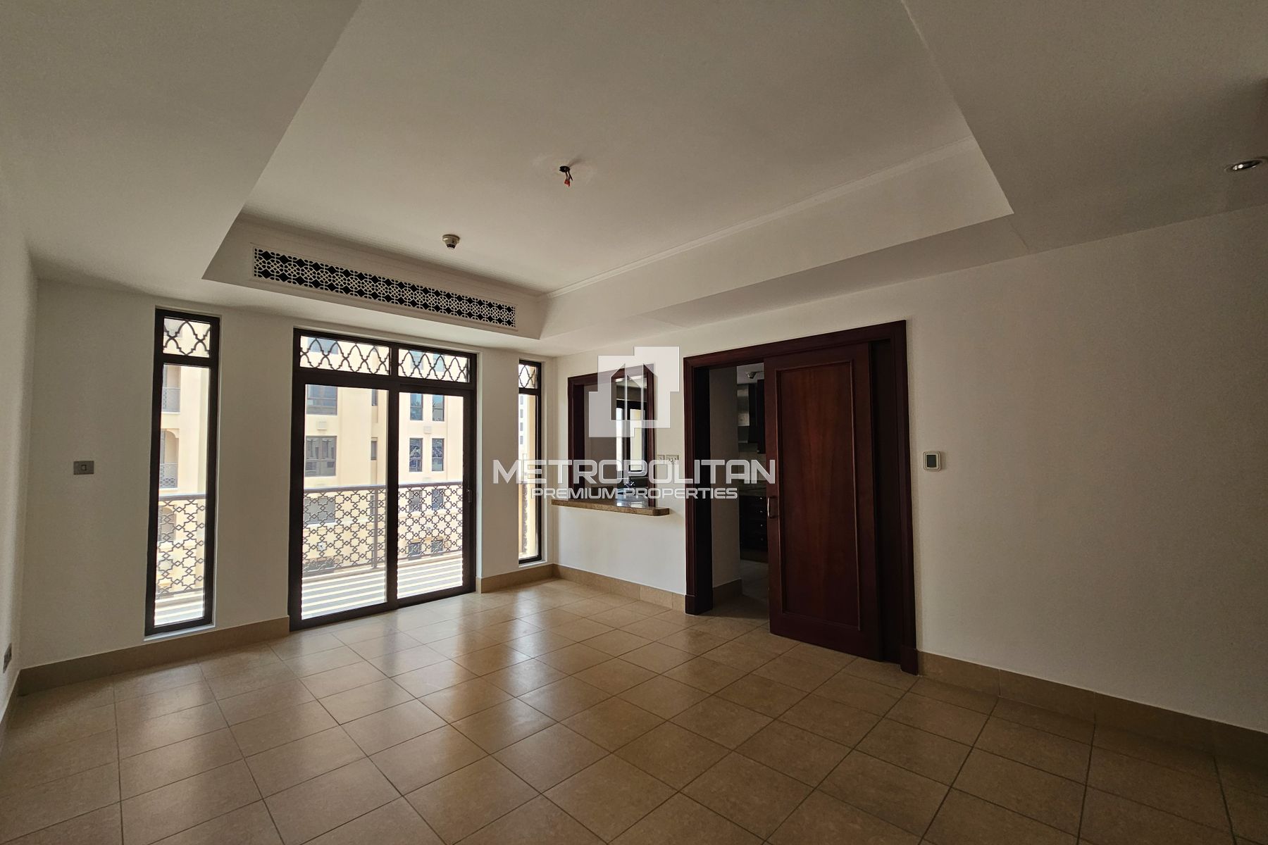 Large Layout |  Area Specialist | Well Maintained photo-5