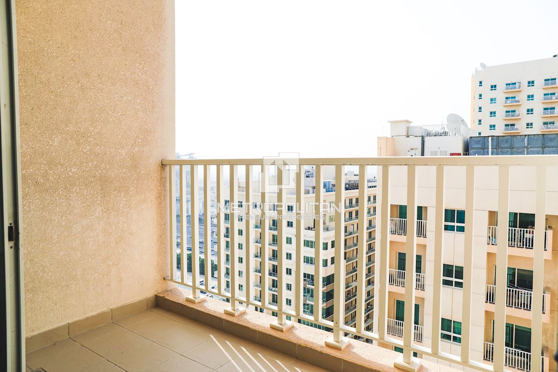 شقة للبيع في Centrium Tower 4، Dubai Production City (IMPZ) - MPS-45084