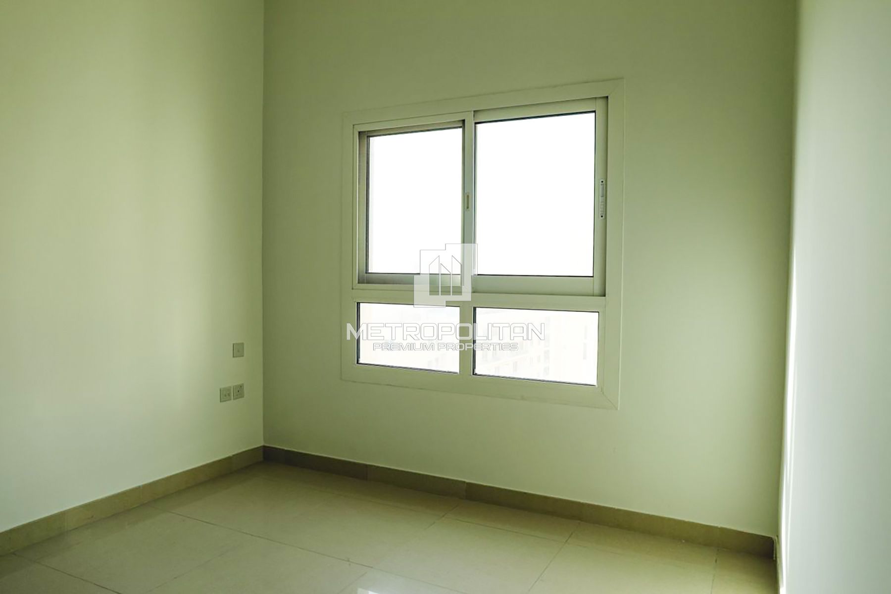 Vacant | High Floor | Motivated Seller