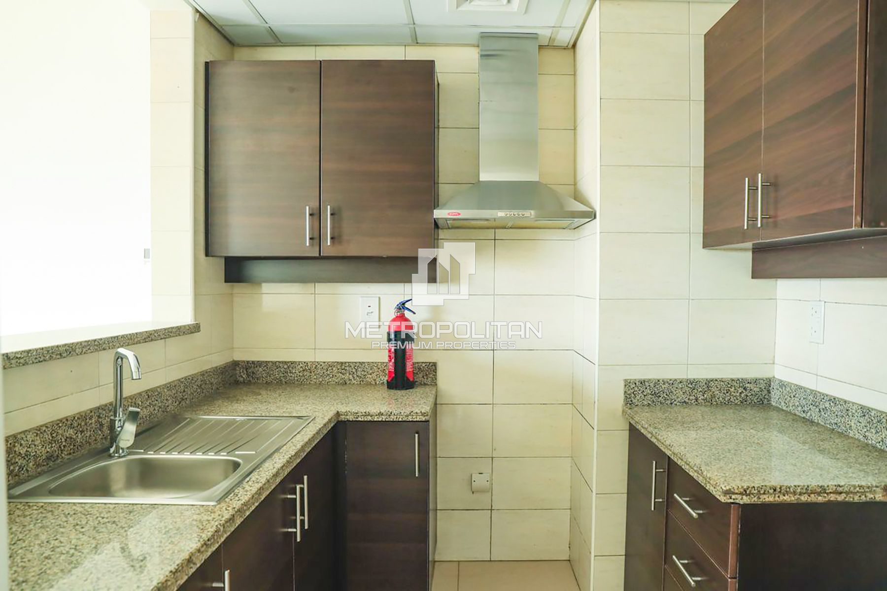 Vacant | High Floor | Motivated Seller