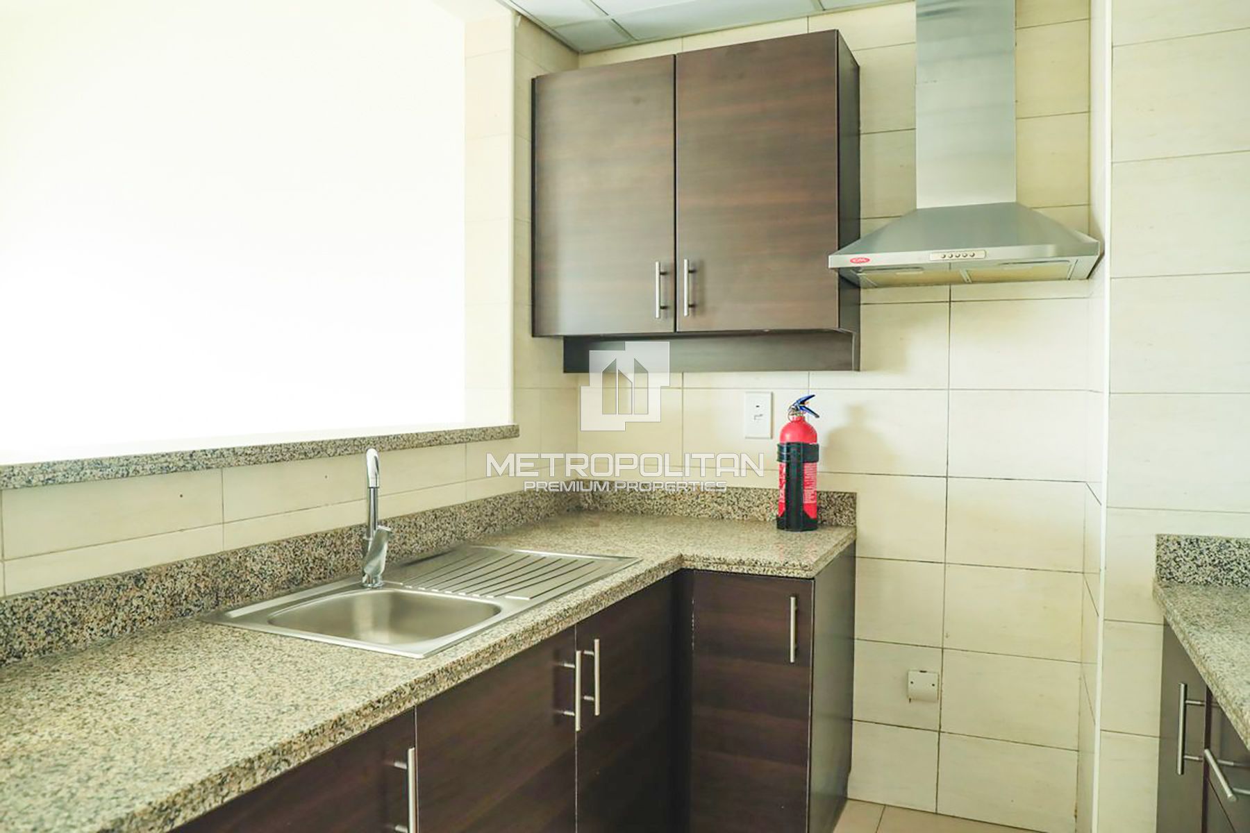 Vacant | High Floor | Motivated Seller