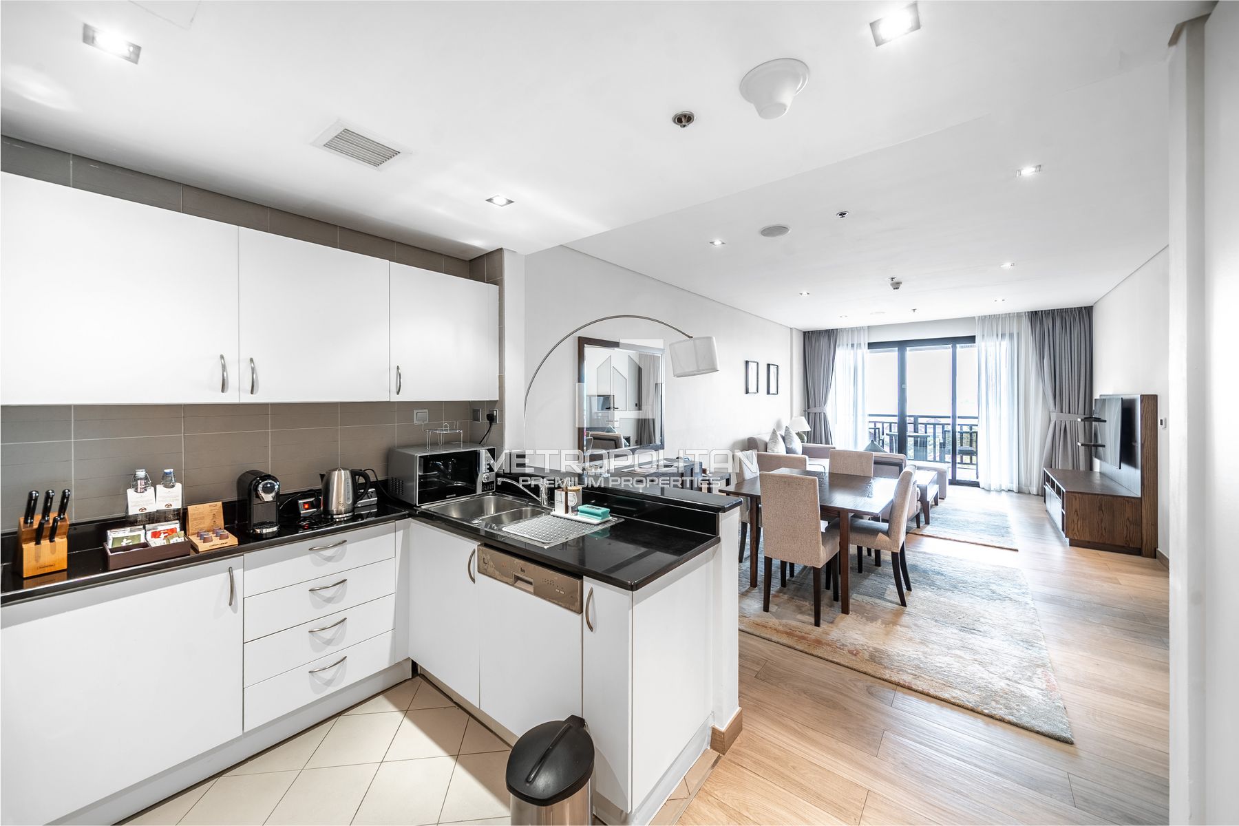 Image - Royal Amwaj Residences South, Palm Jumeirah, Dubai | Project - Apartment