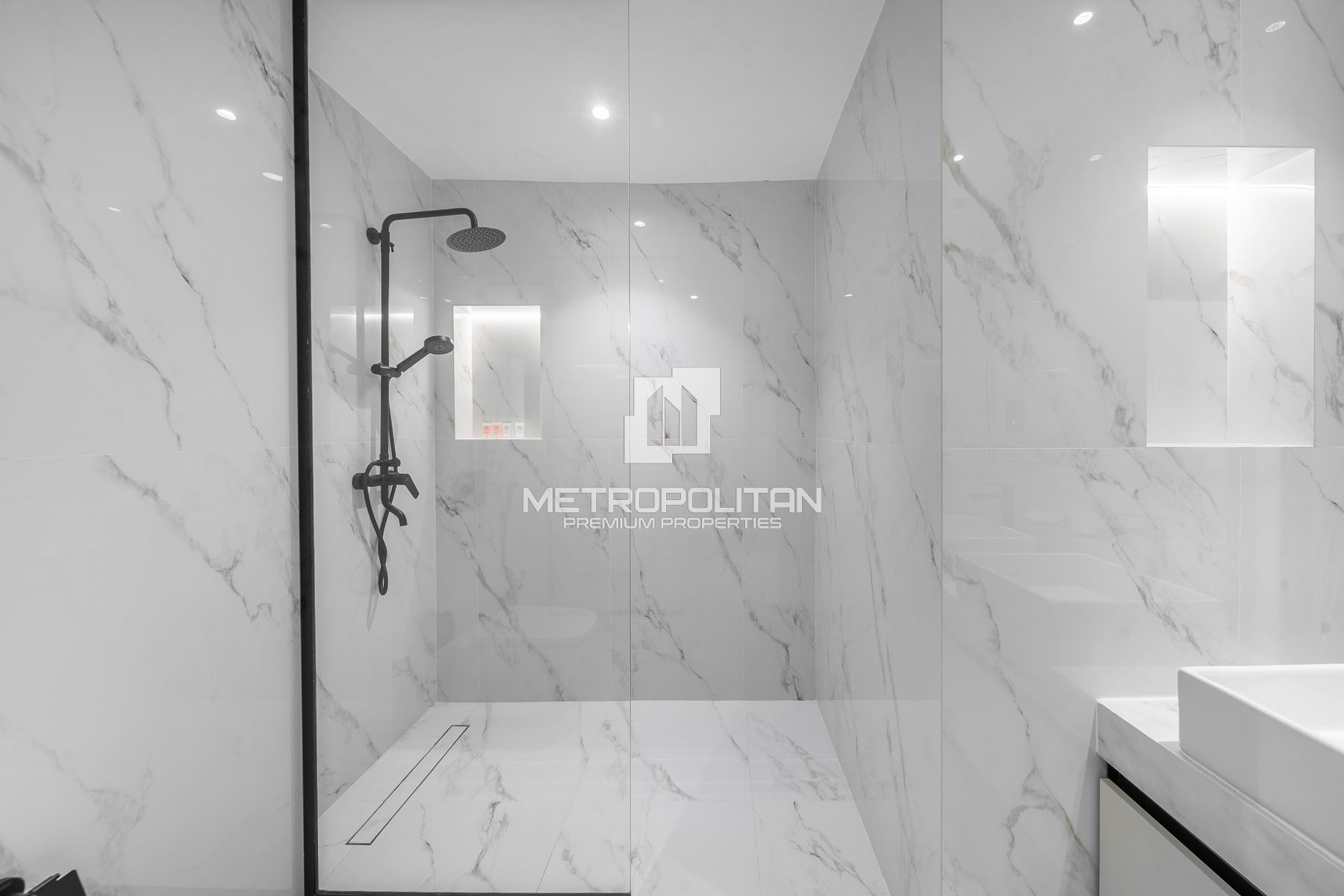 Image - Marina Vista, Dubai Harbour, Dubai | Project - Apartment