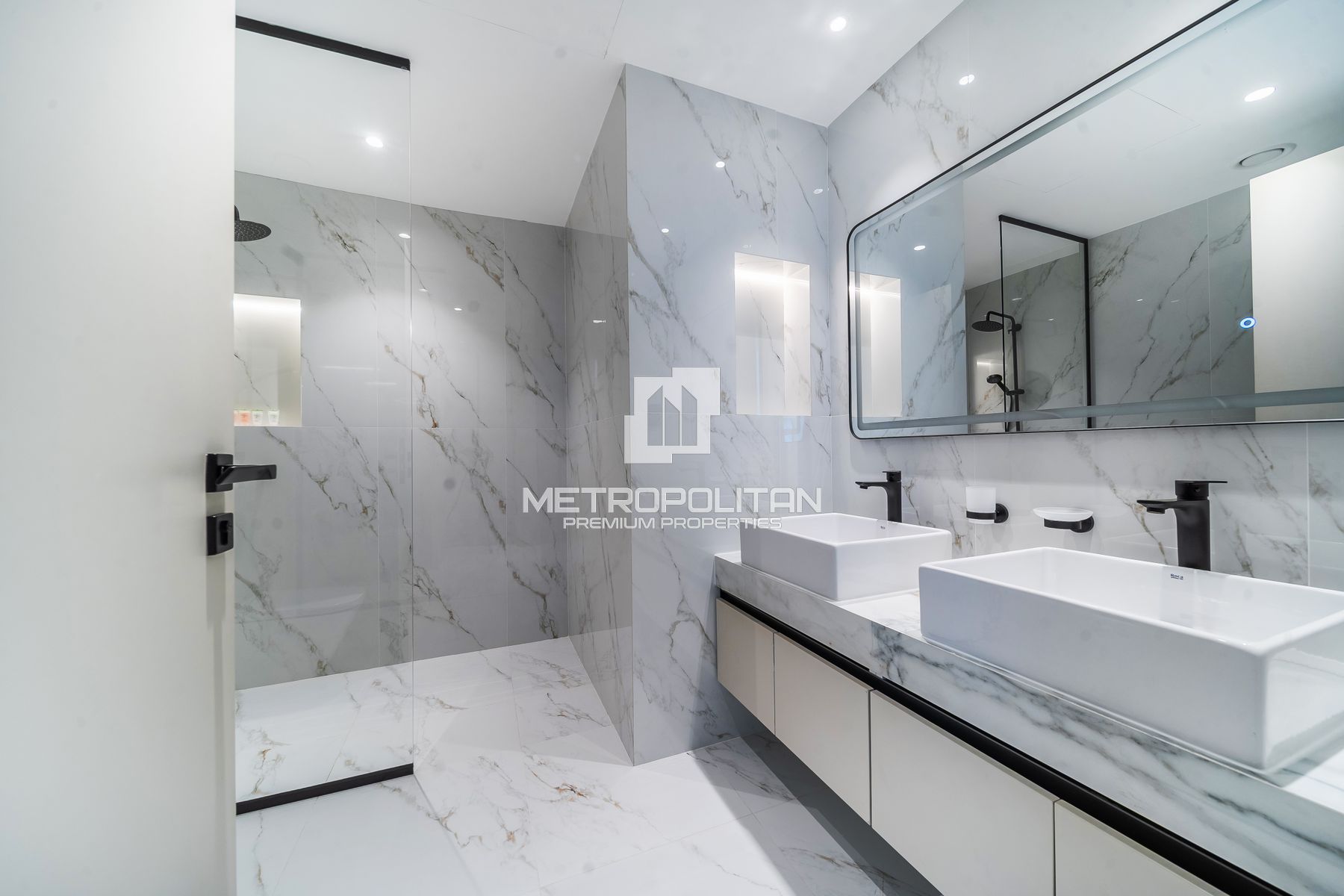 Image - Marina Vista, Dubai Harbour, Dubai | Project - Apartment