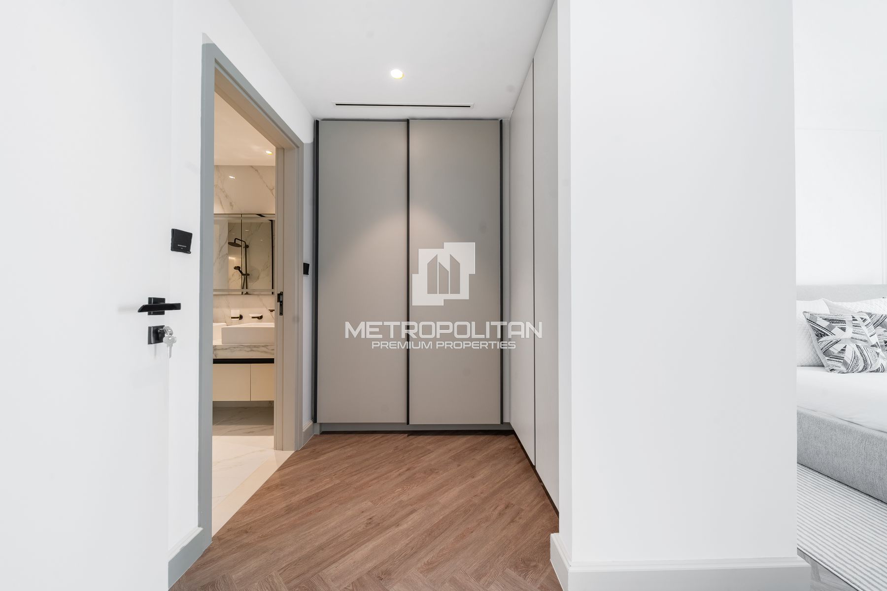 Image - Marina Vista, Dubai Harbour, Dubai | Project - Apartment