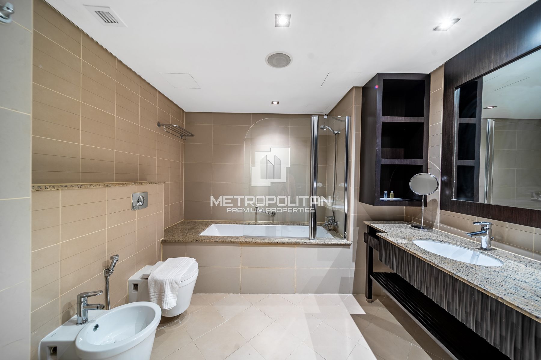 Image - Royal Amwaj Residences North, Palm Jumeirah, Dubai | Project - Appartement