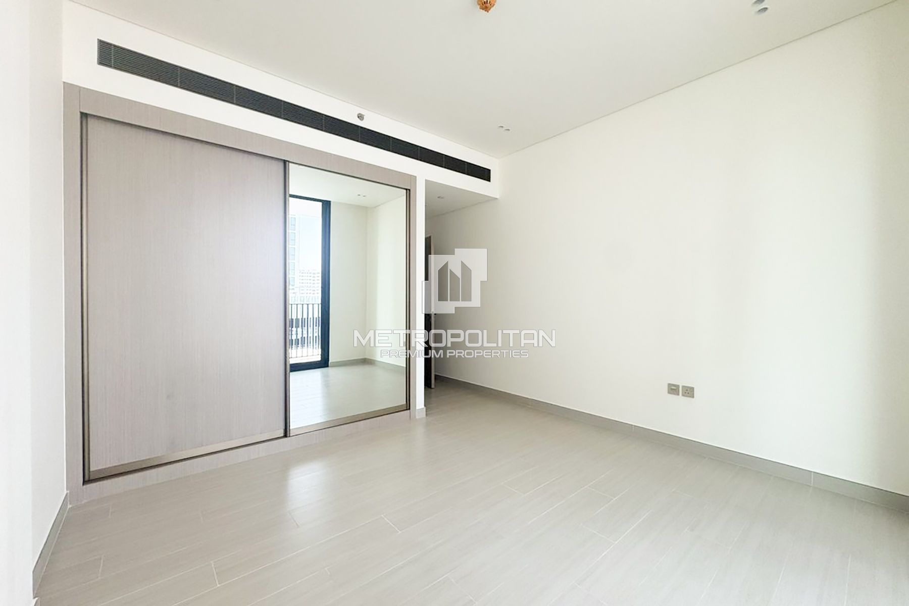 Image - Binghatti Aurora, Jumeirah Village Circle, Dubai | Project - Appartement