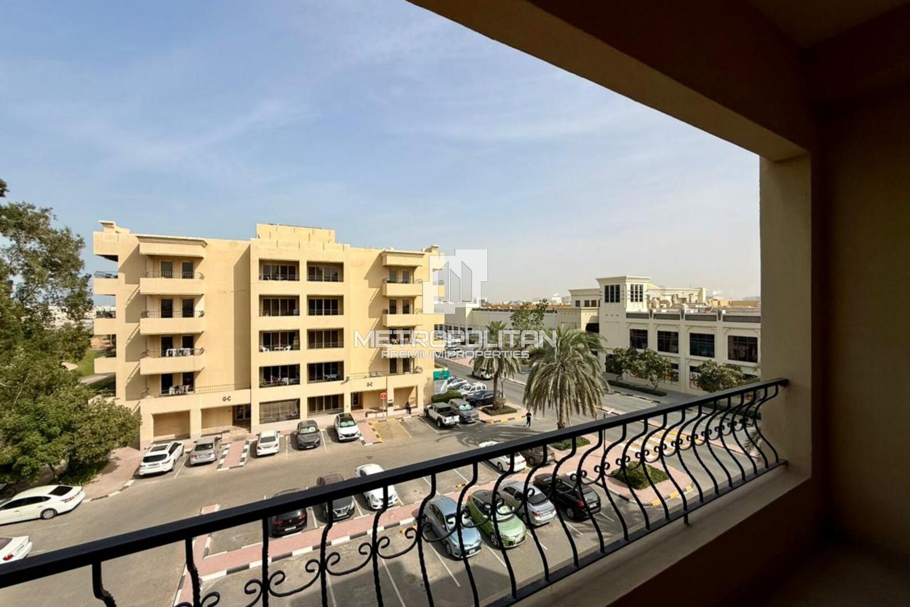 Large Studio | Hamra and Golf View | Best Price photo-5