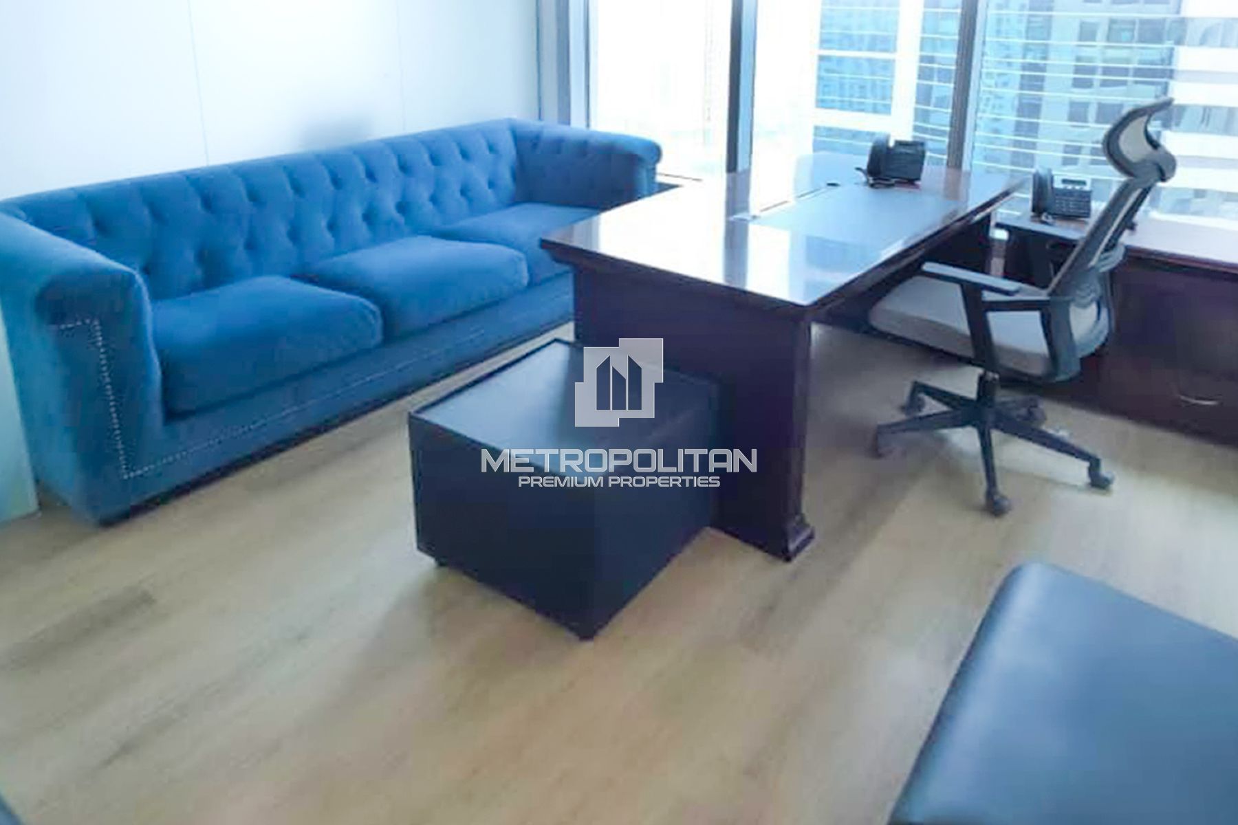 Image - Grosvenor Business Tower, Barsha Heights (Tecom), Dubai | Project - Office