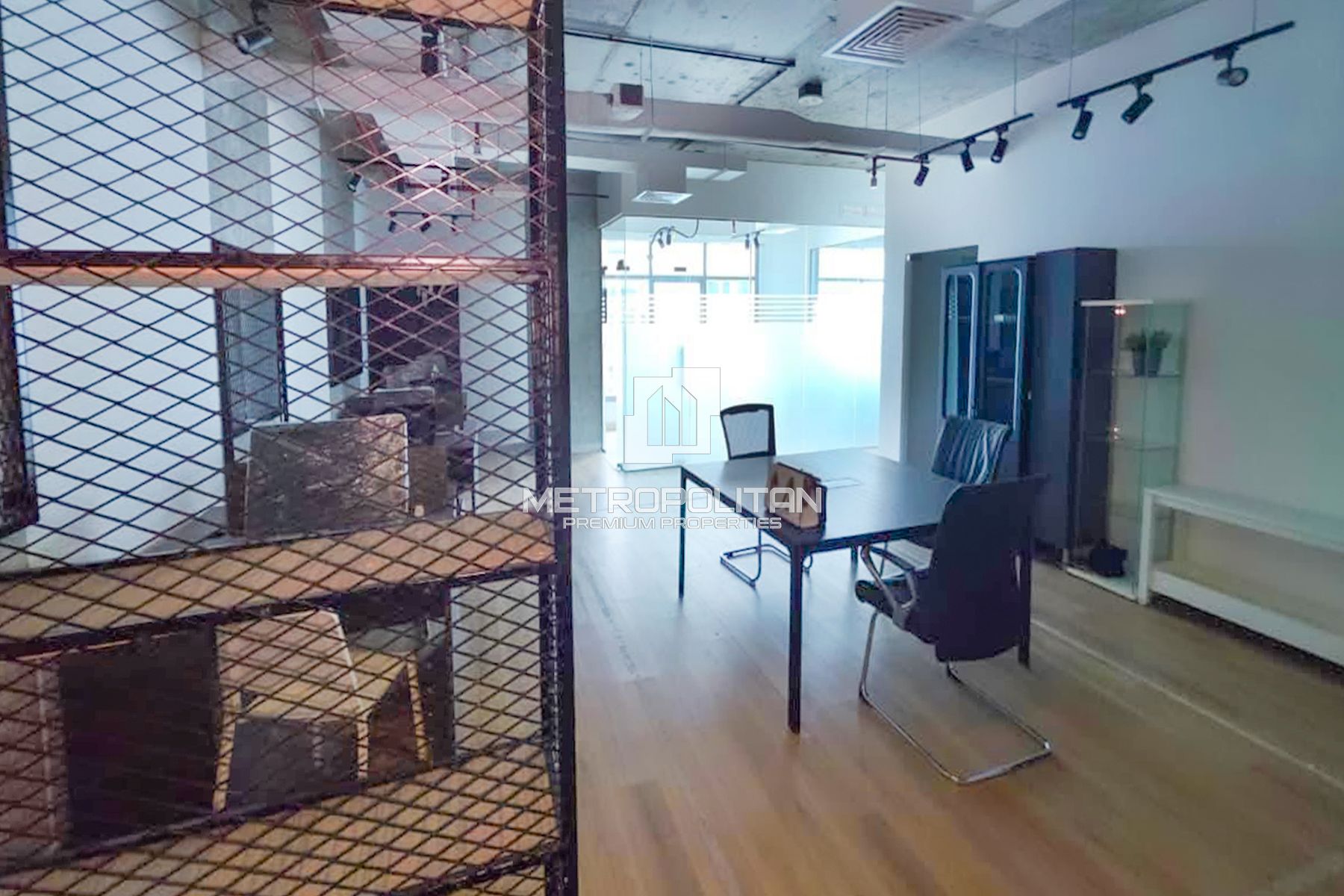 Image - Grosvenor Business Tower, Barsha Heights (Tecom), Dubai | Project - Office