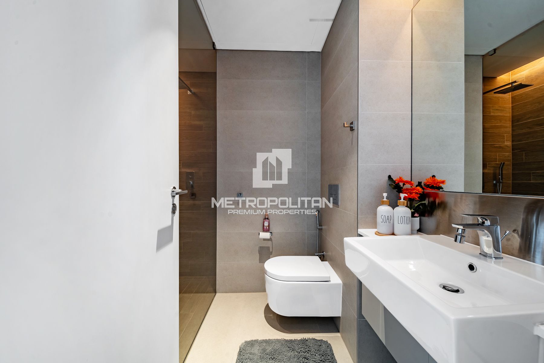 Full Sea View| Fully Furnished | Luxury | Upgraded photo-19