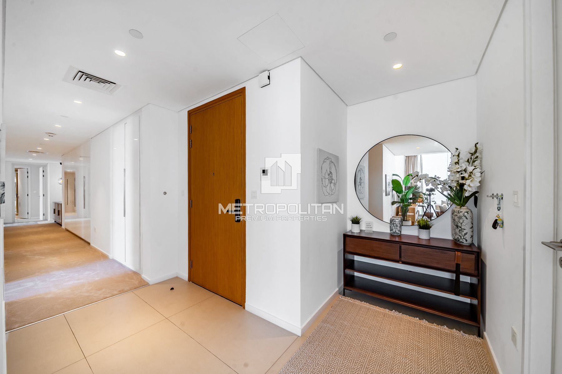 Full Sea View| Fully Furnished | Luxury | Upgraded photo-29