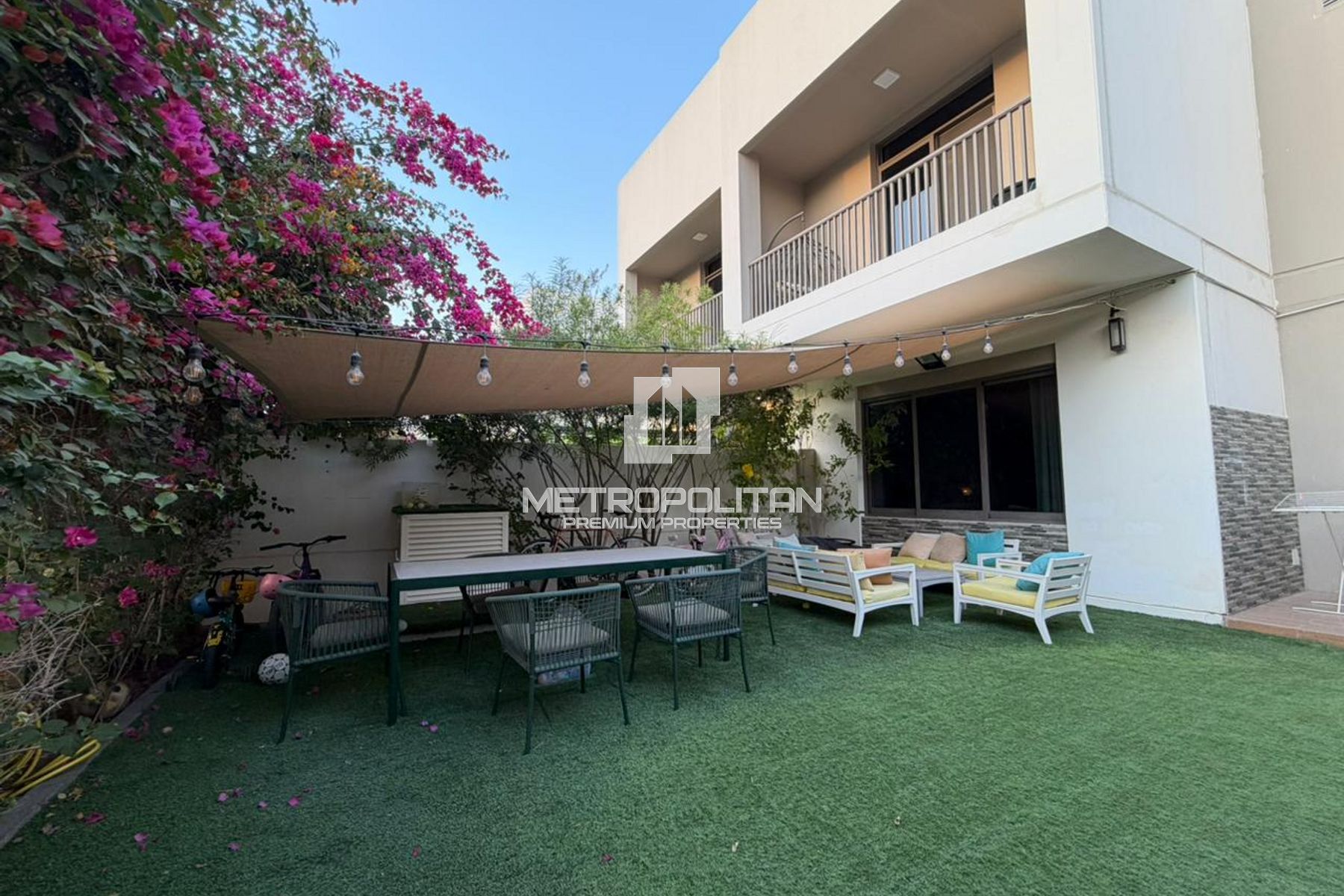 Image - Zahra Townhouses, Town Square, Dubai | Project - Stadthaus