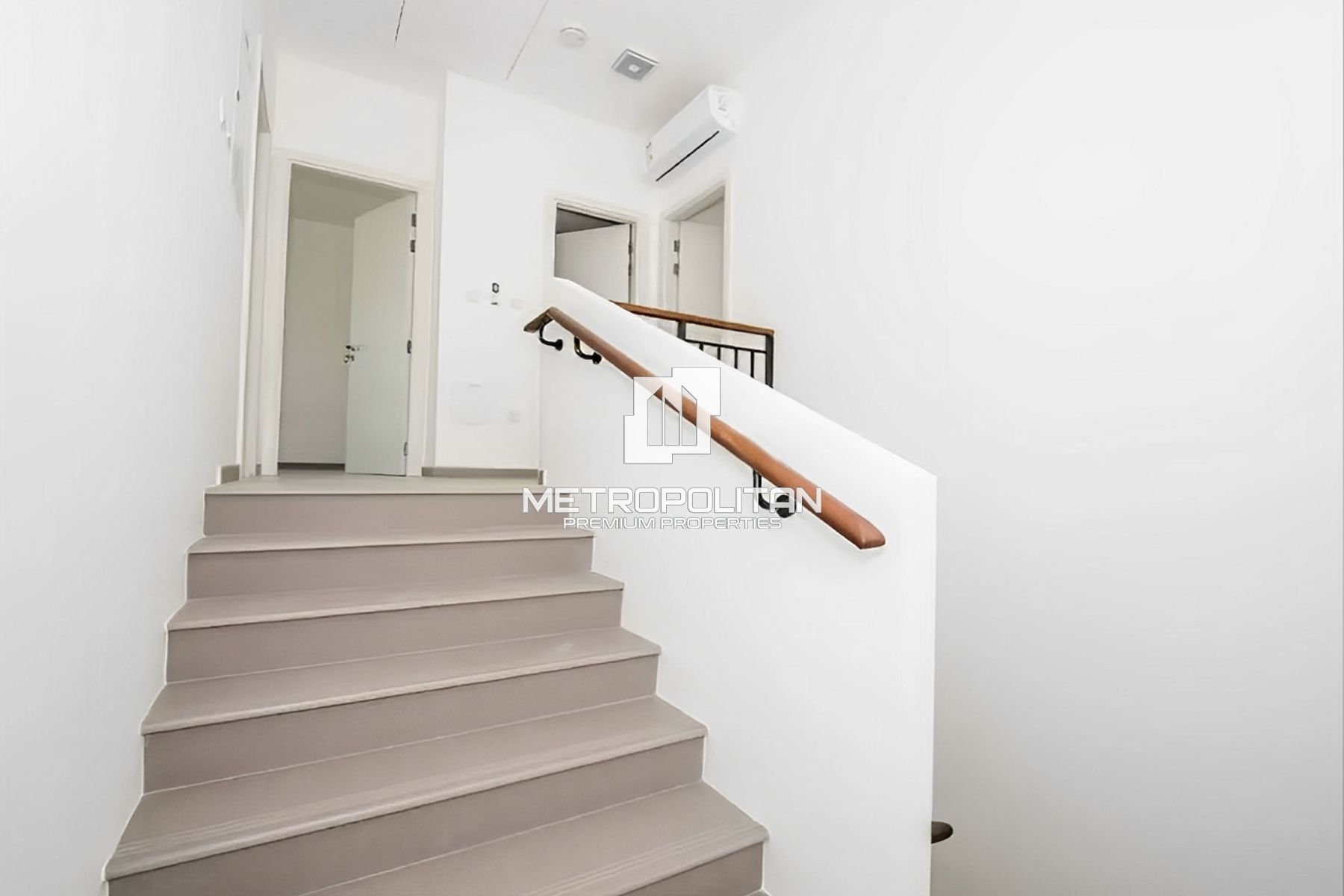 Image - Zahra Townhouses, Town Square, Dubai | Project - Stadthaus