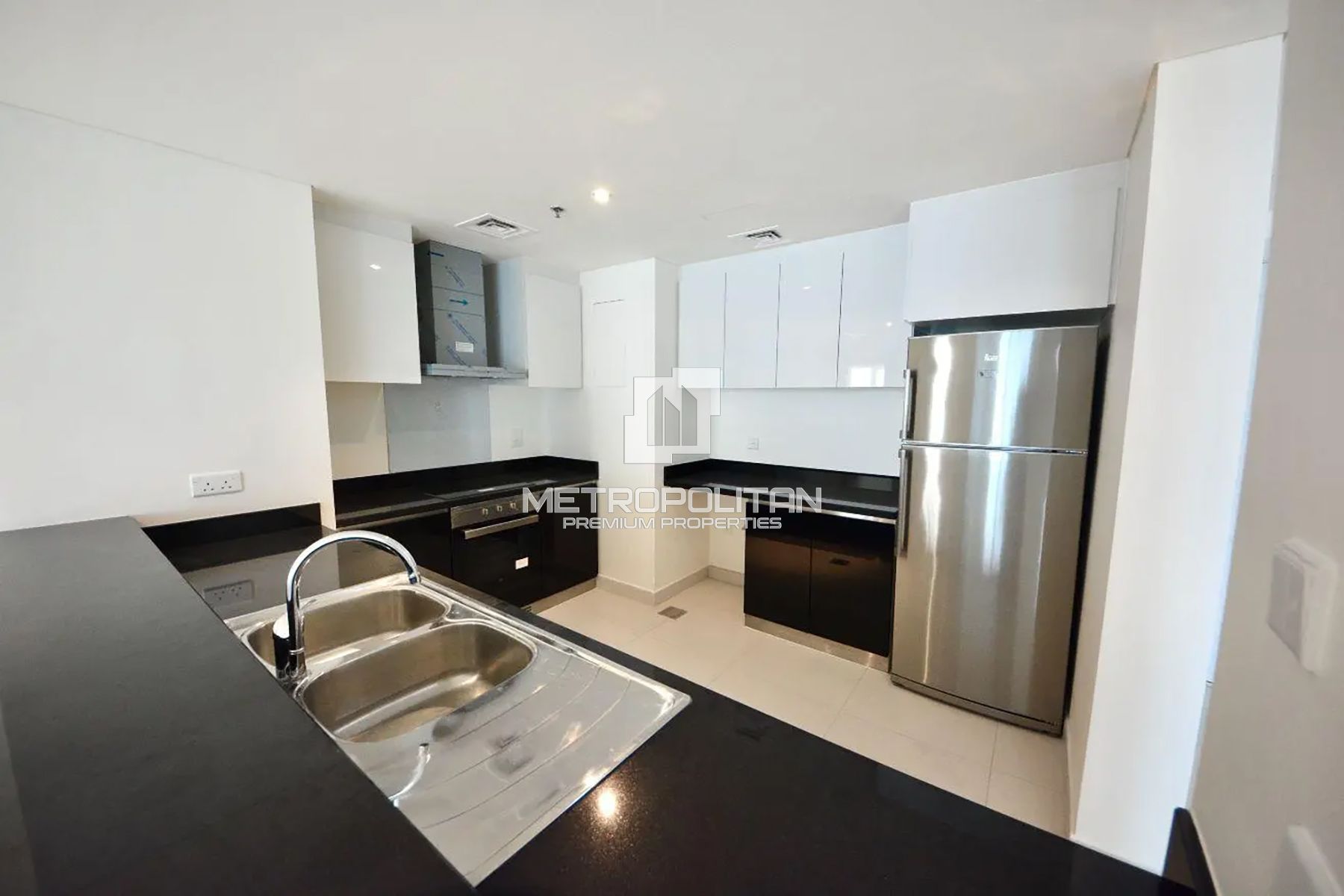 Full Marina View | Vacant | Below Market photo-5