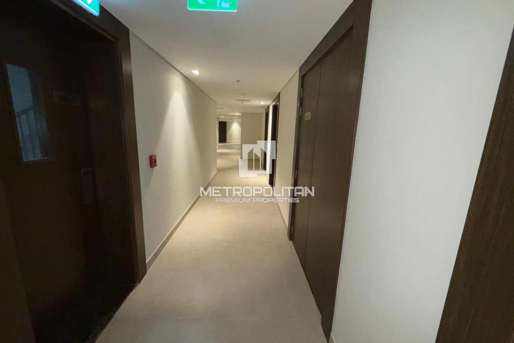 Luxury studio Unit | Freehold | High ROI |Sea View