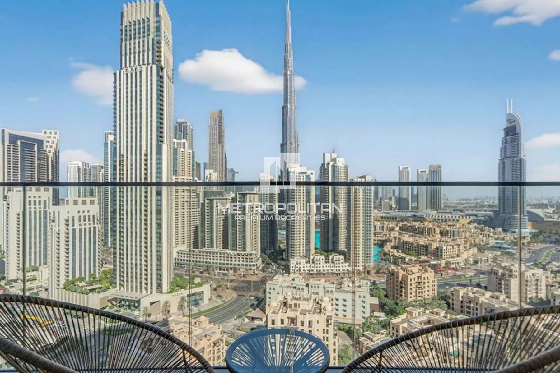 Fully Furnished | Burj Khalifa View | Upgraded photo-0