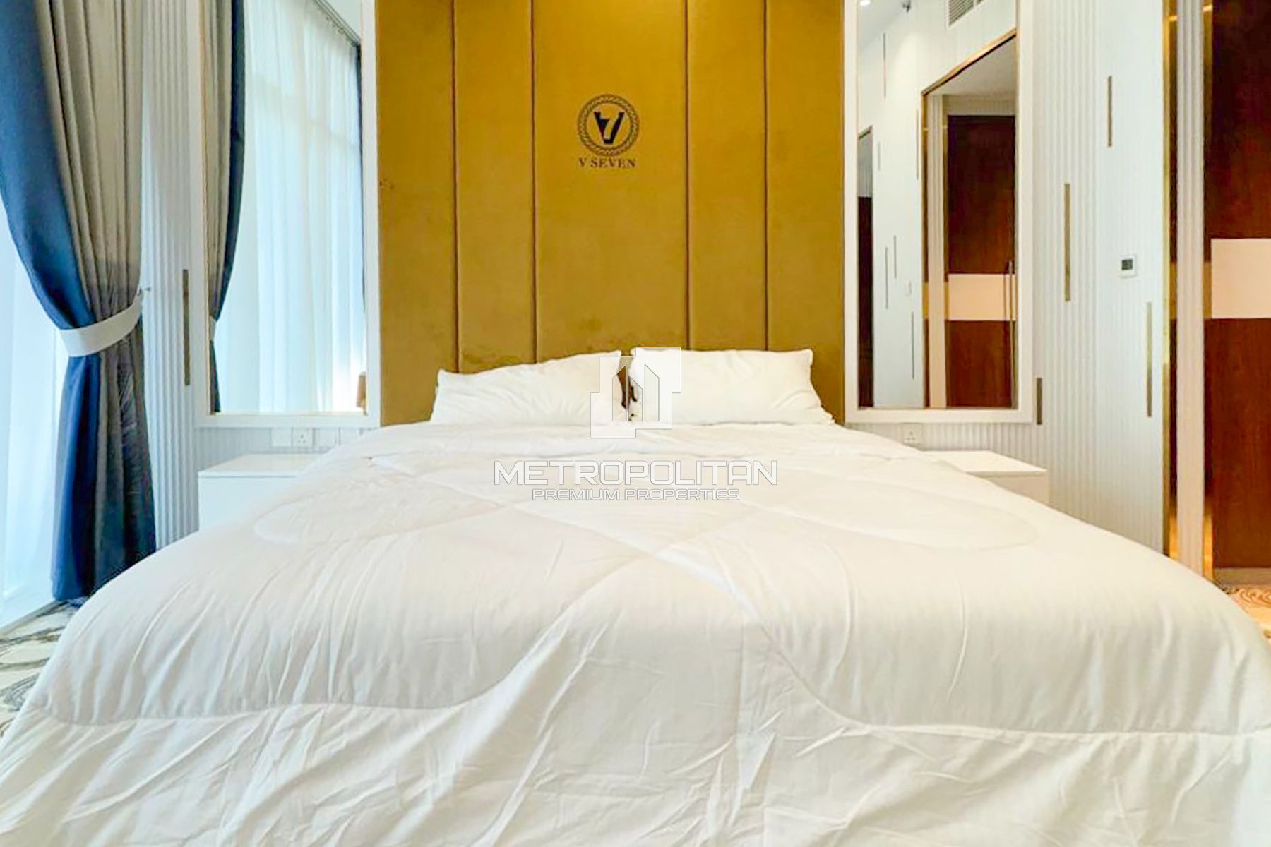 Fully Furnished | Corner Unit | SZR and Pool View photo-10