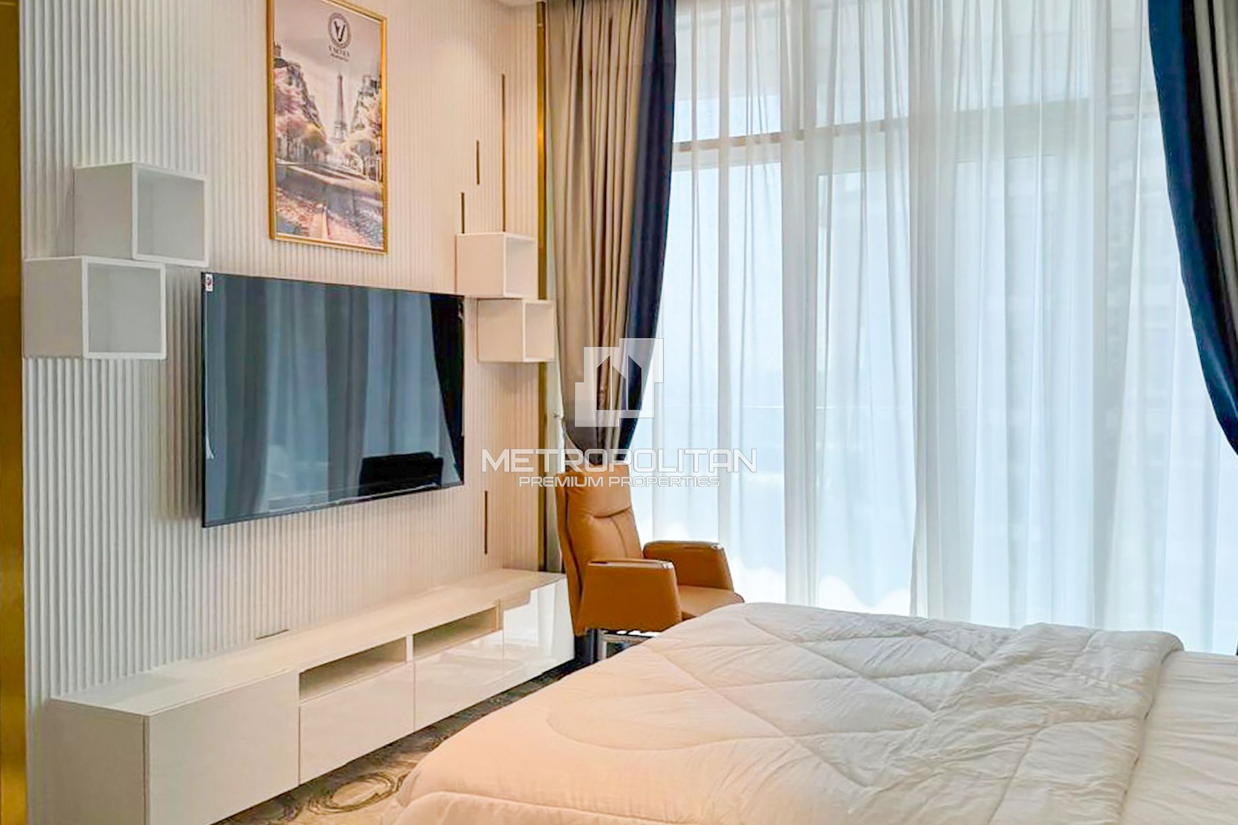 Fully Furnished | Corner Unit | SZR and Pool View photo-7