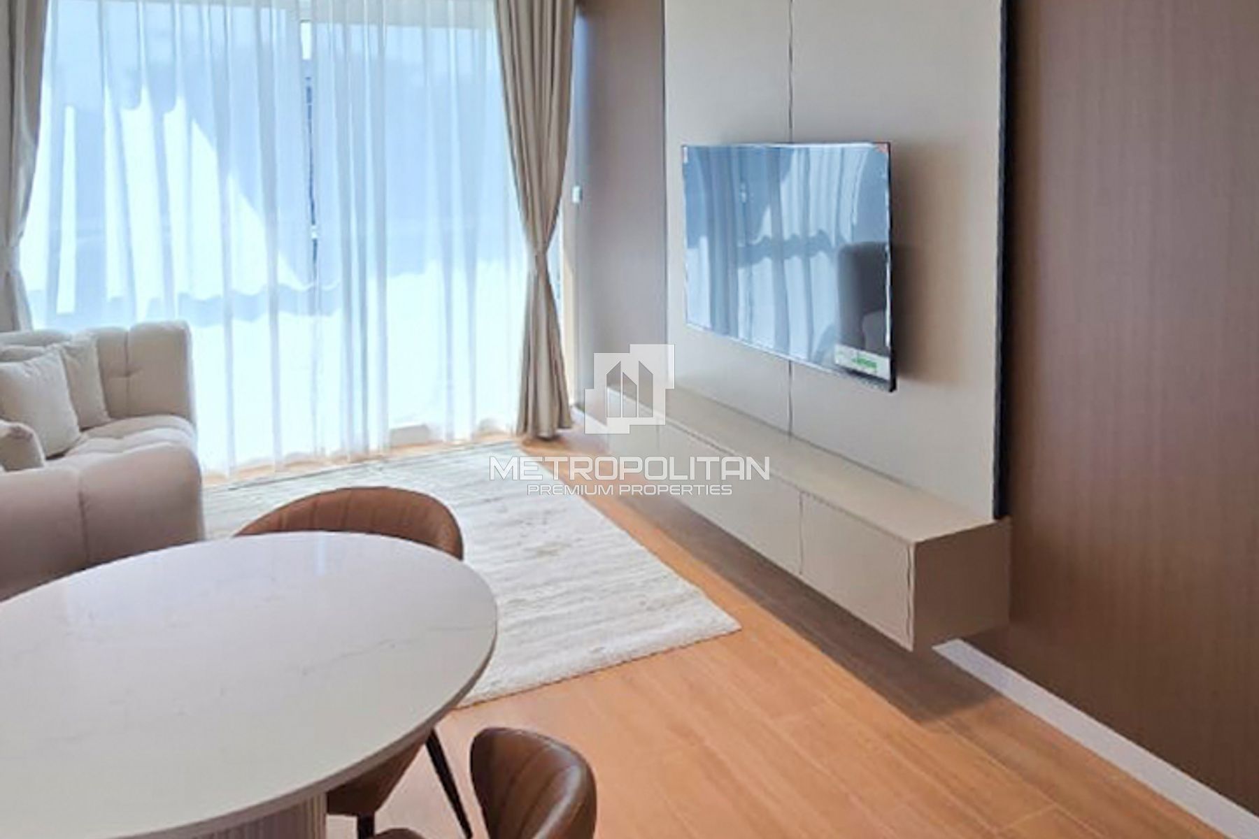 Fully Furnished | Spacious Design | Hot Offer photo-9