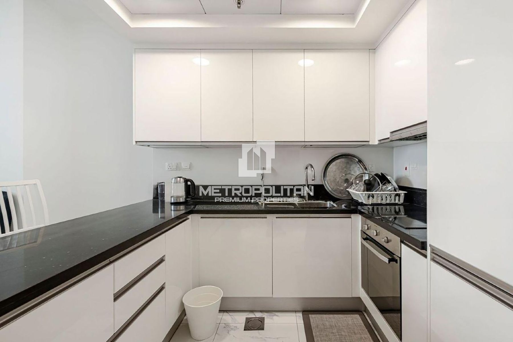 Spacious 1Bed| Stables and Canal Views| High Floor photo-5