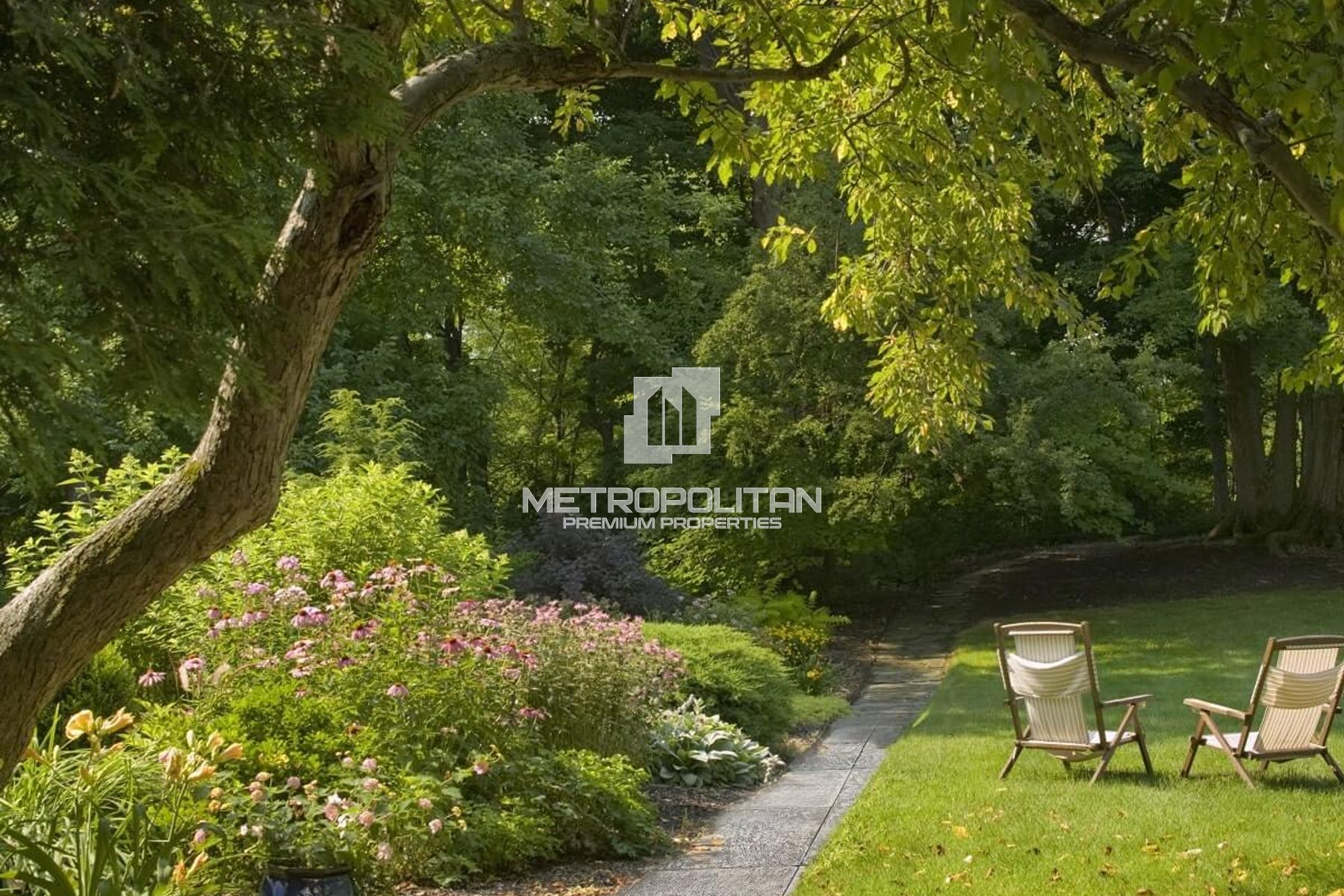 Stunning 2BR Townhouse+Maid | G+1 | Single Row
