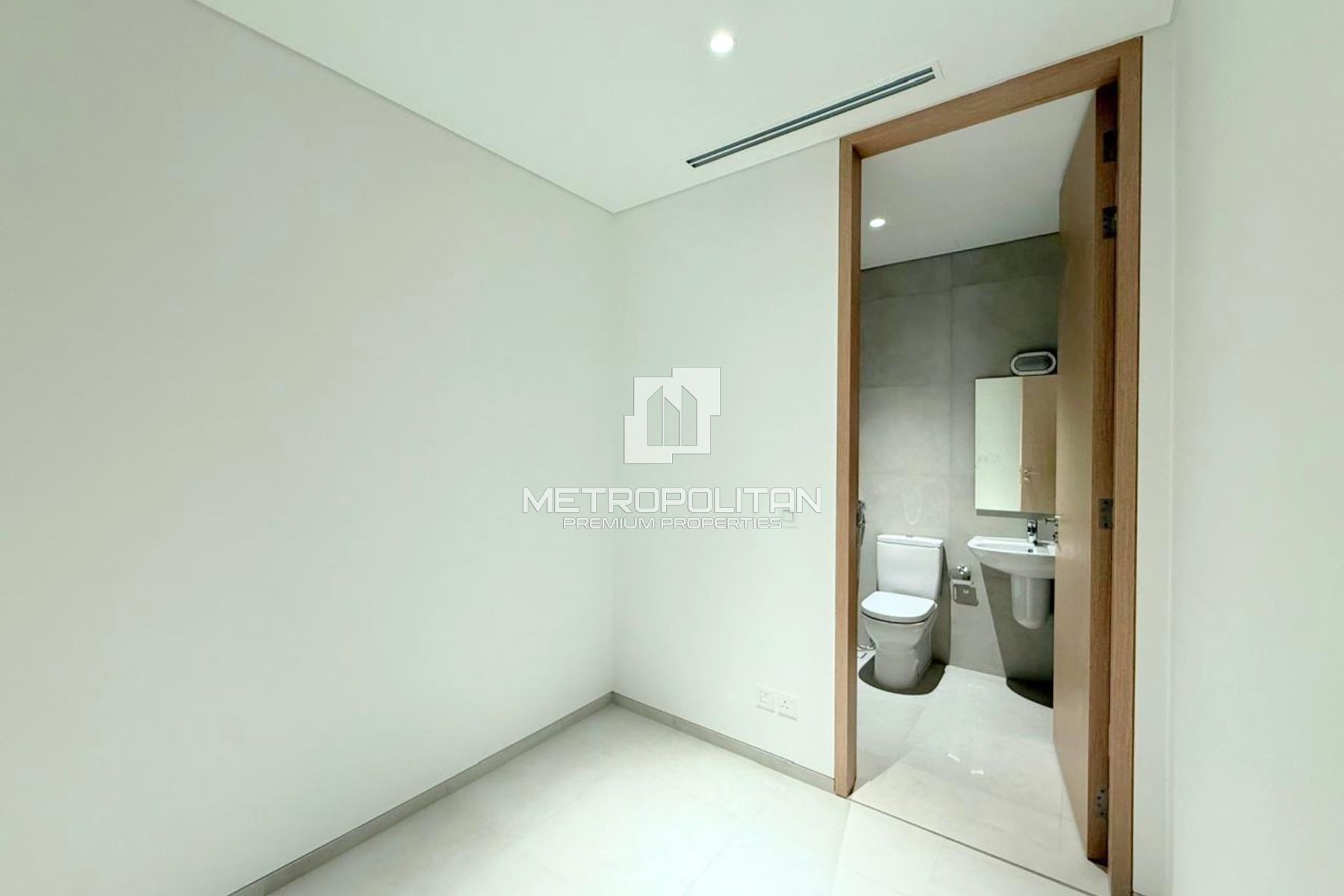Palm & Atlantis Views | Best Location | Big Layout