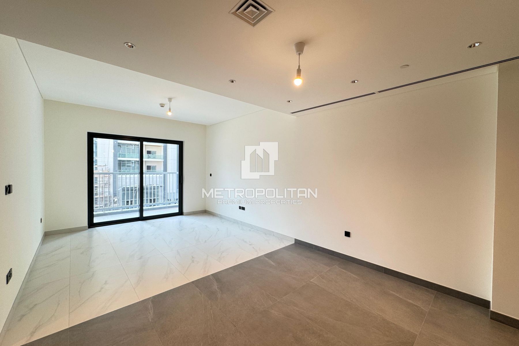 Image - The Crest Tower D, Mohammed Bin Rashid City, Дубай | Project - Апартаменты