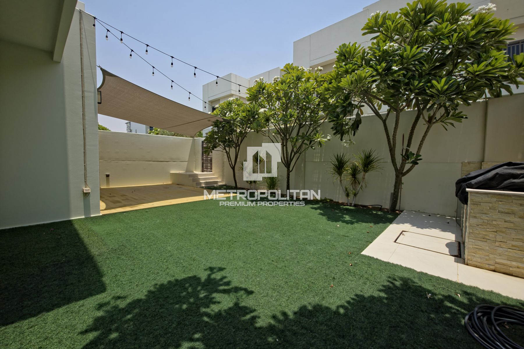 Corner Unit | Vacant | Perfect Family Home
